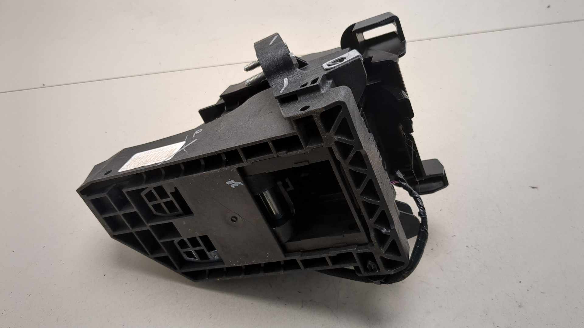 Кулиса МКПП / АКПП