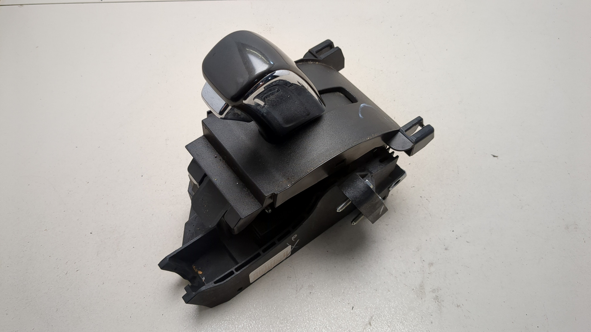 Кулиса МКПП / АКПП