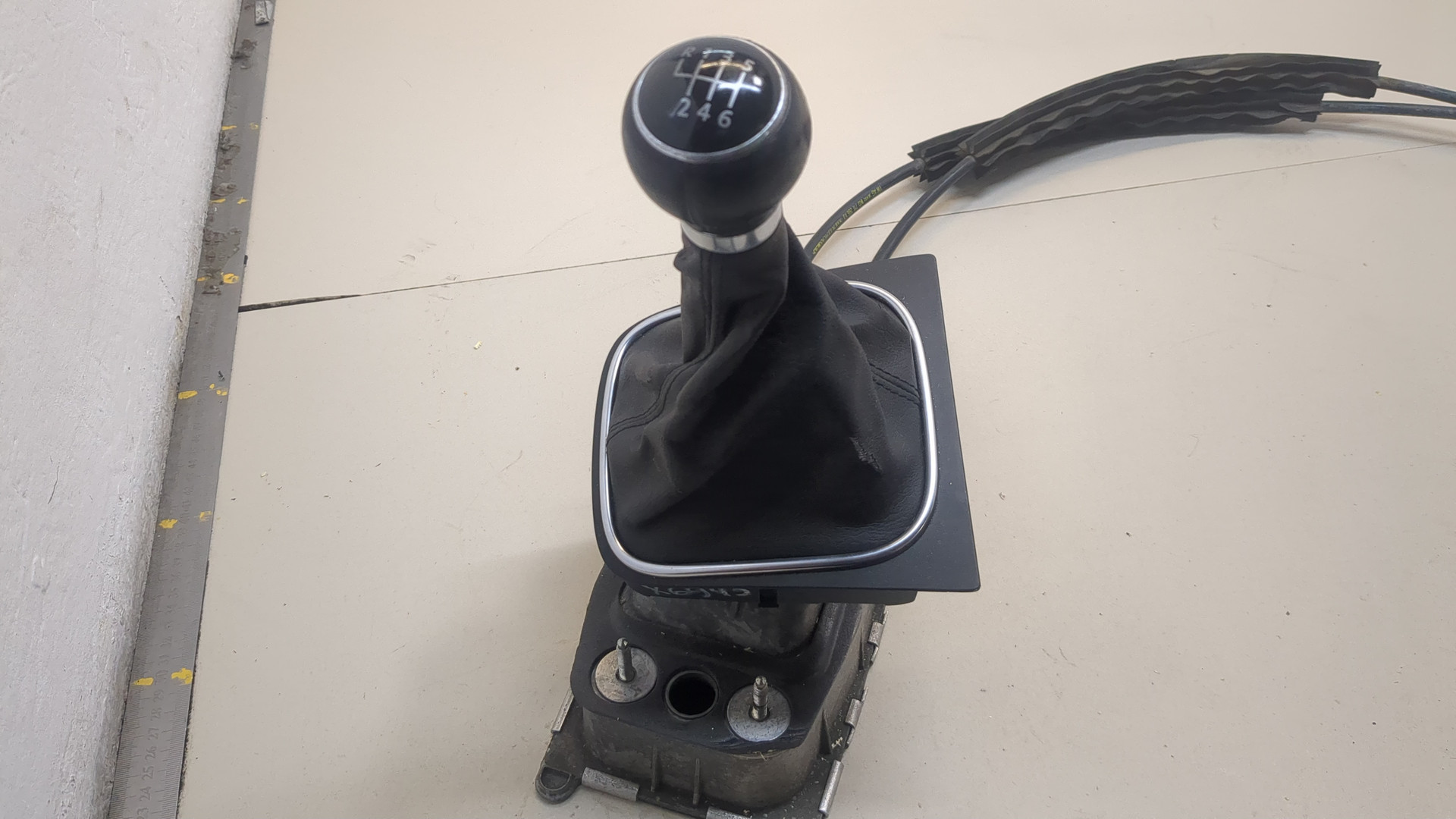 Кулиса МКПП / АКПП