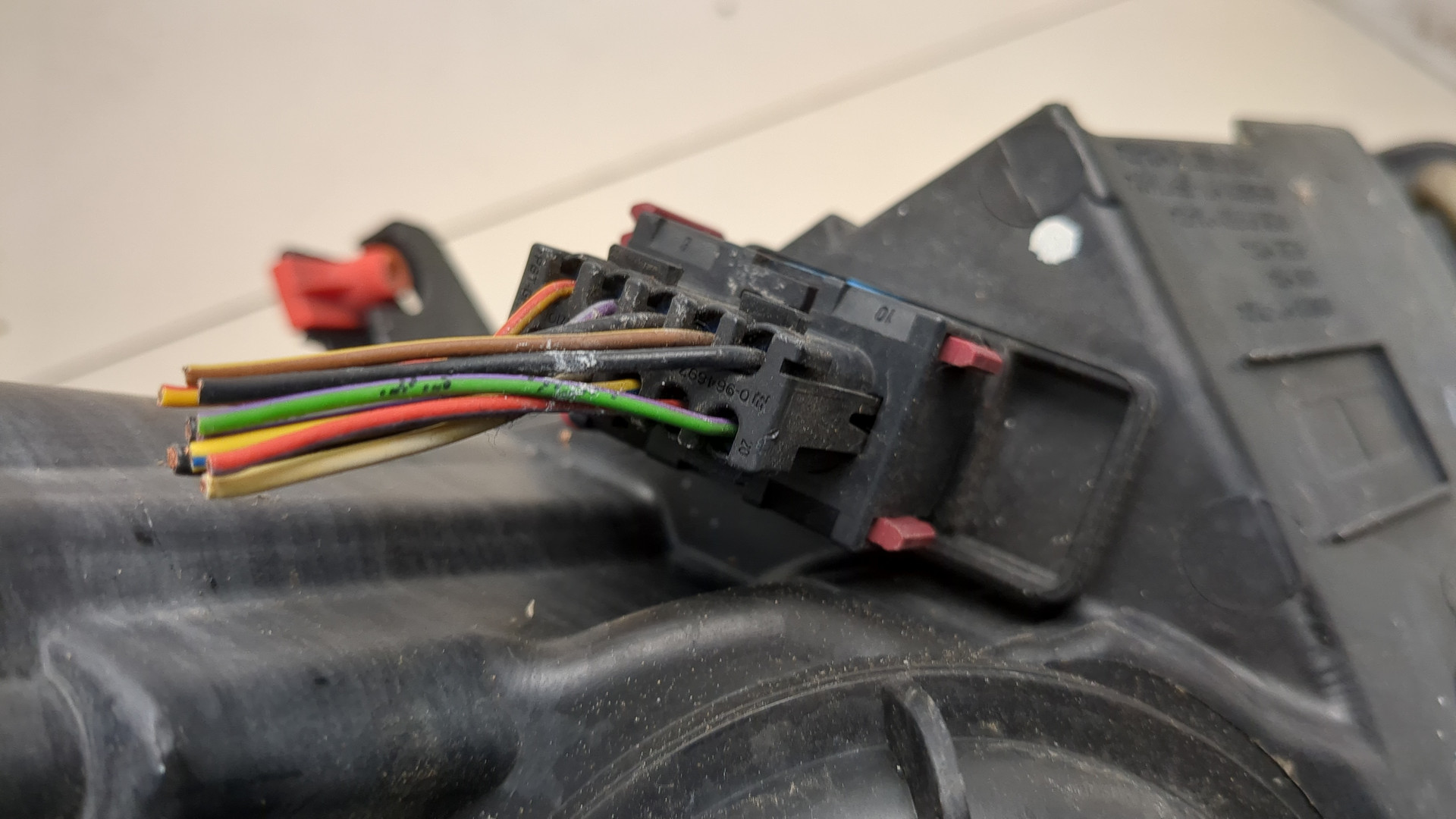 Фара правая