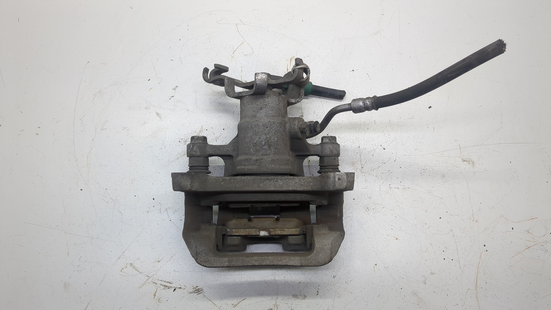 Суппорт задний правый