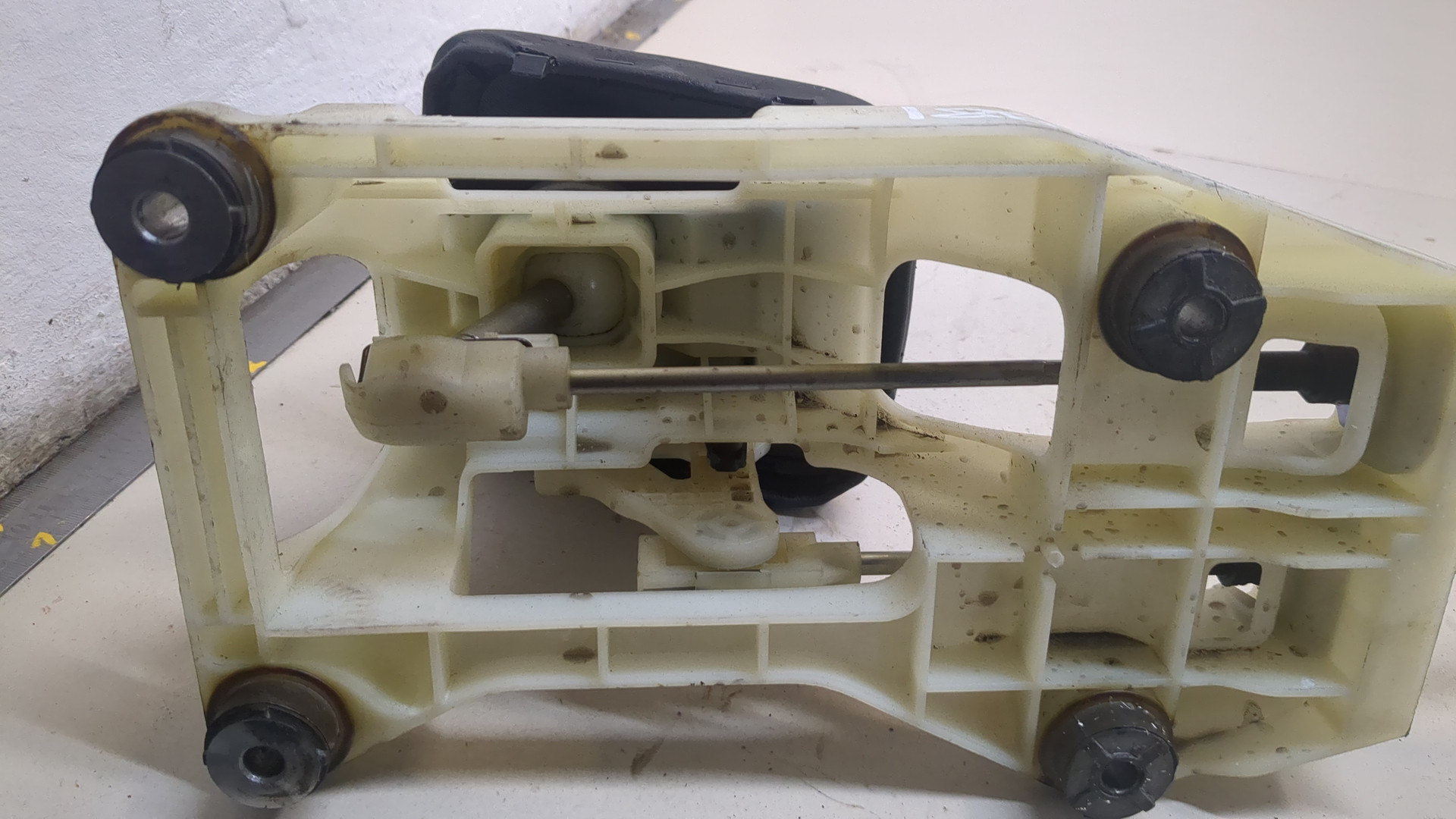 Кулиса МКПП / АКПП