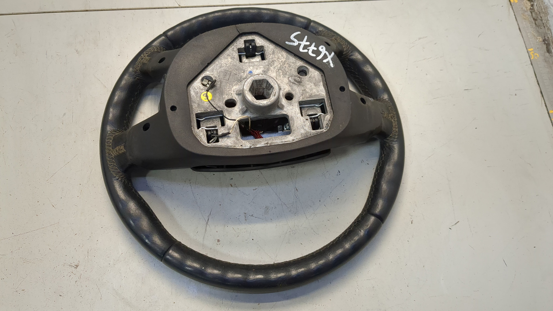 Рулевое колесо (руль)