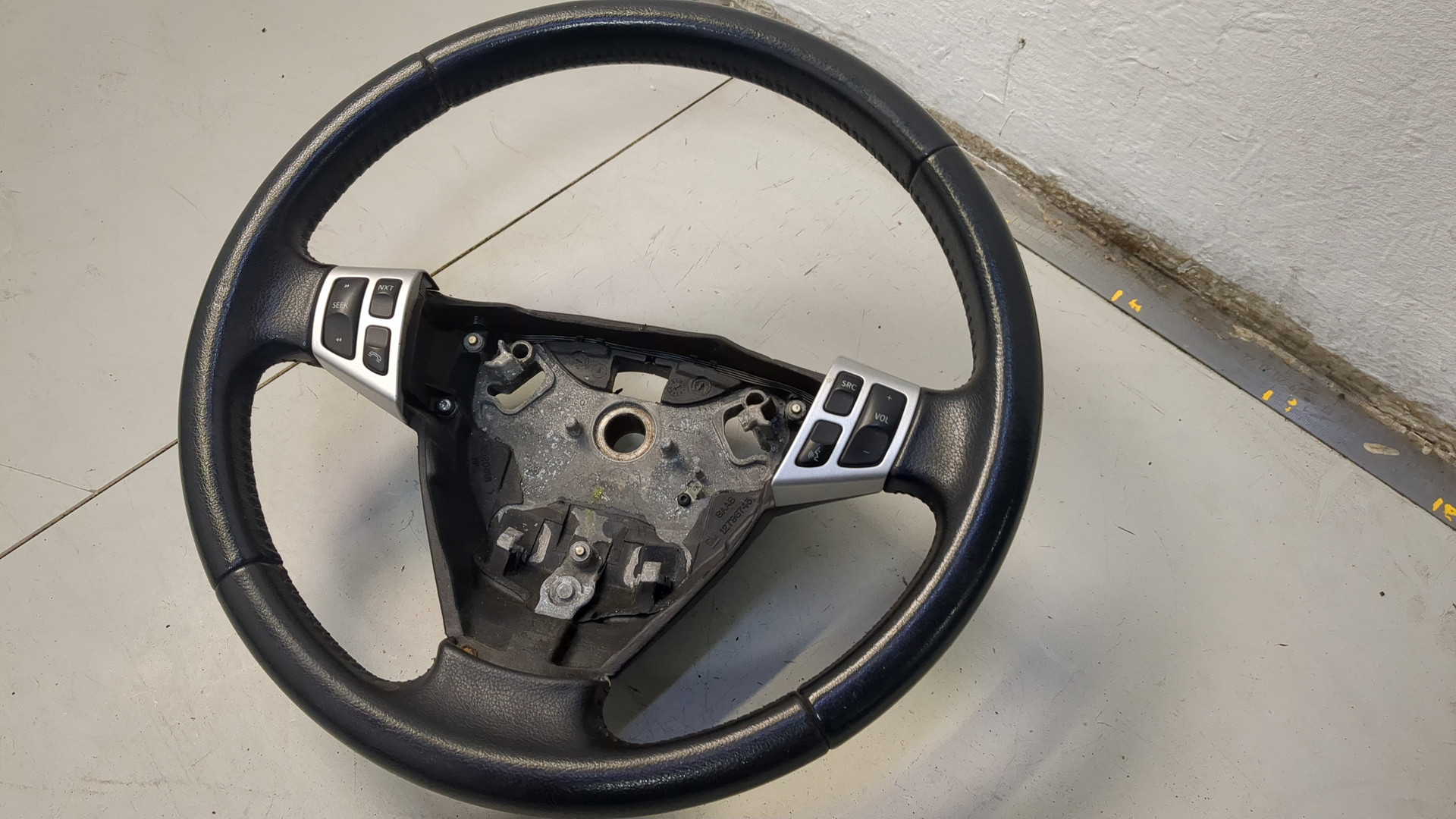 Рулевое колесо (руль)