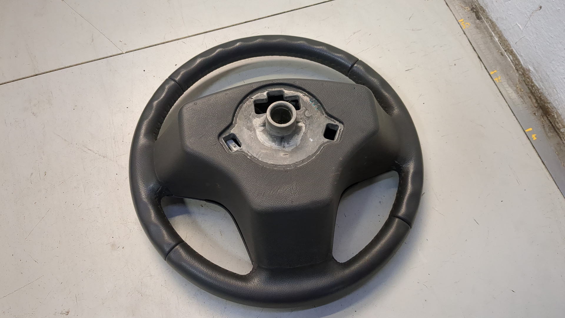 Рулевое колесо (руль)