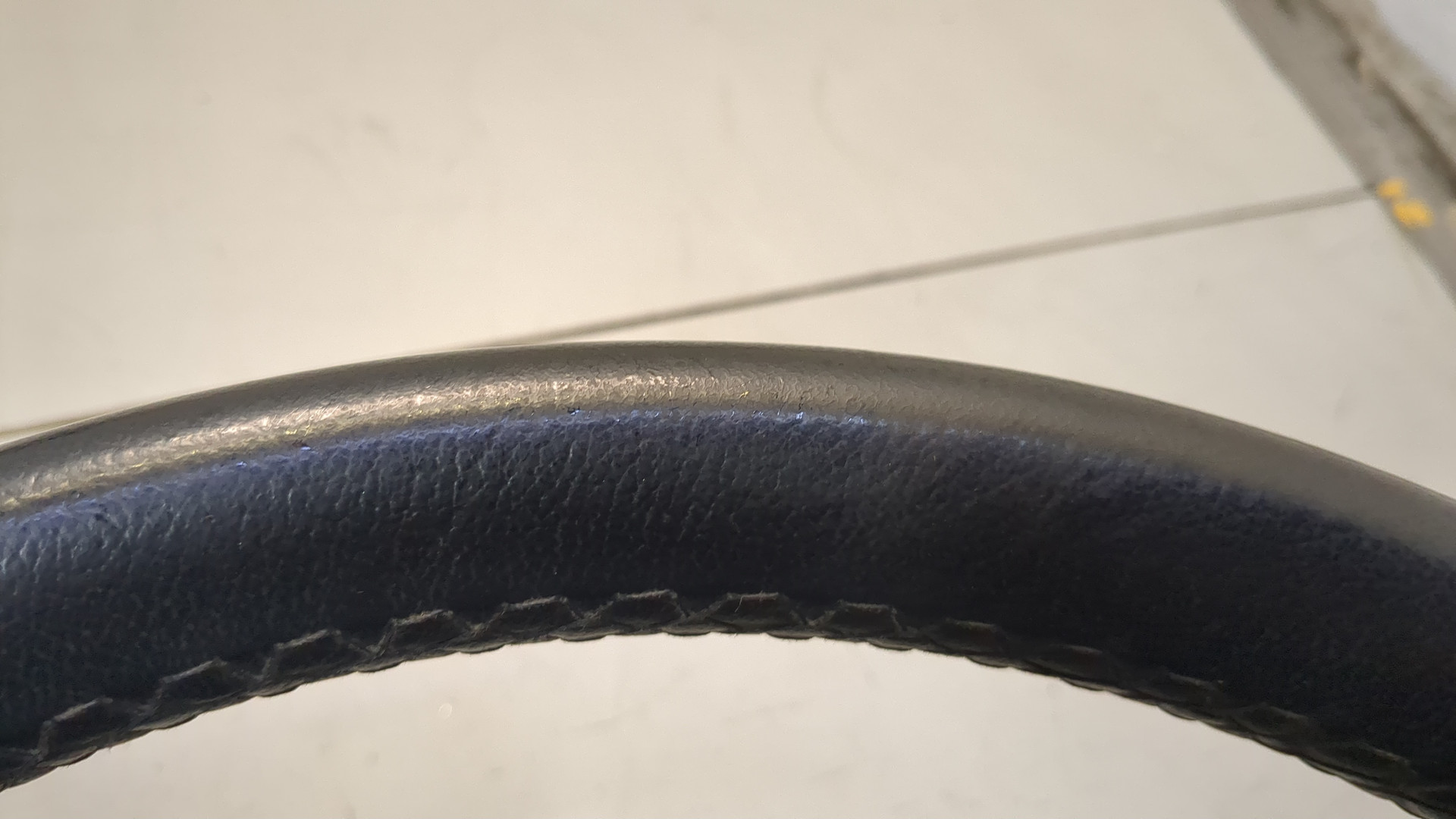 Рулевое колесо (руль)