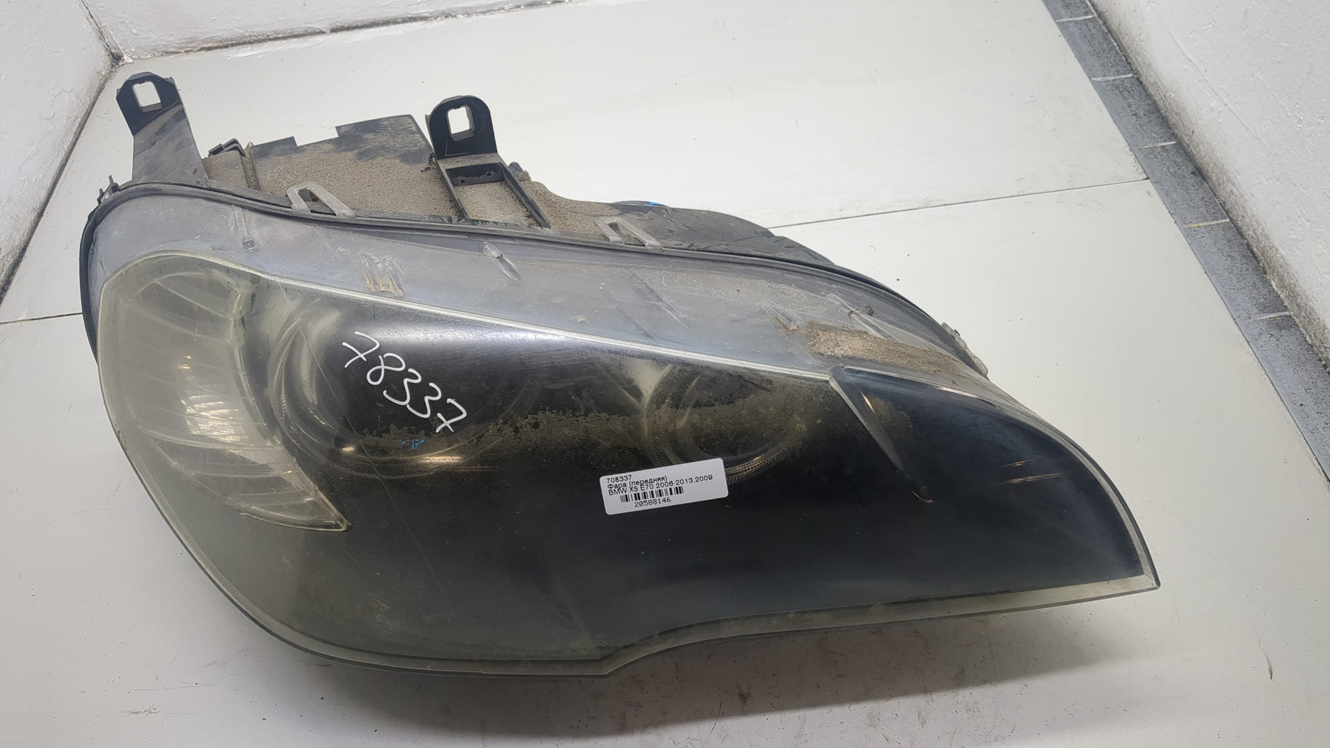 Фара правая