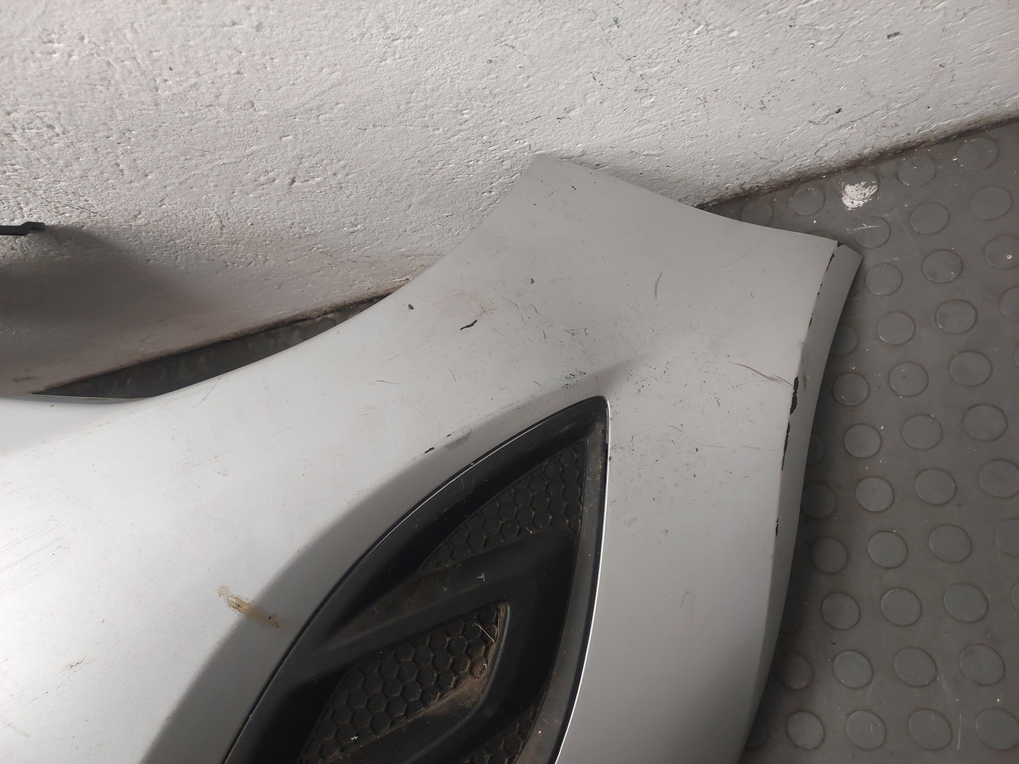 Бампер передний