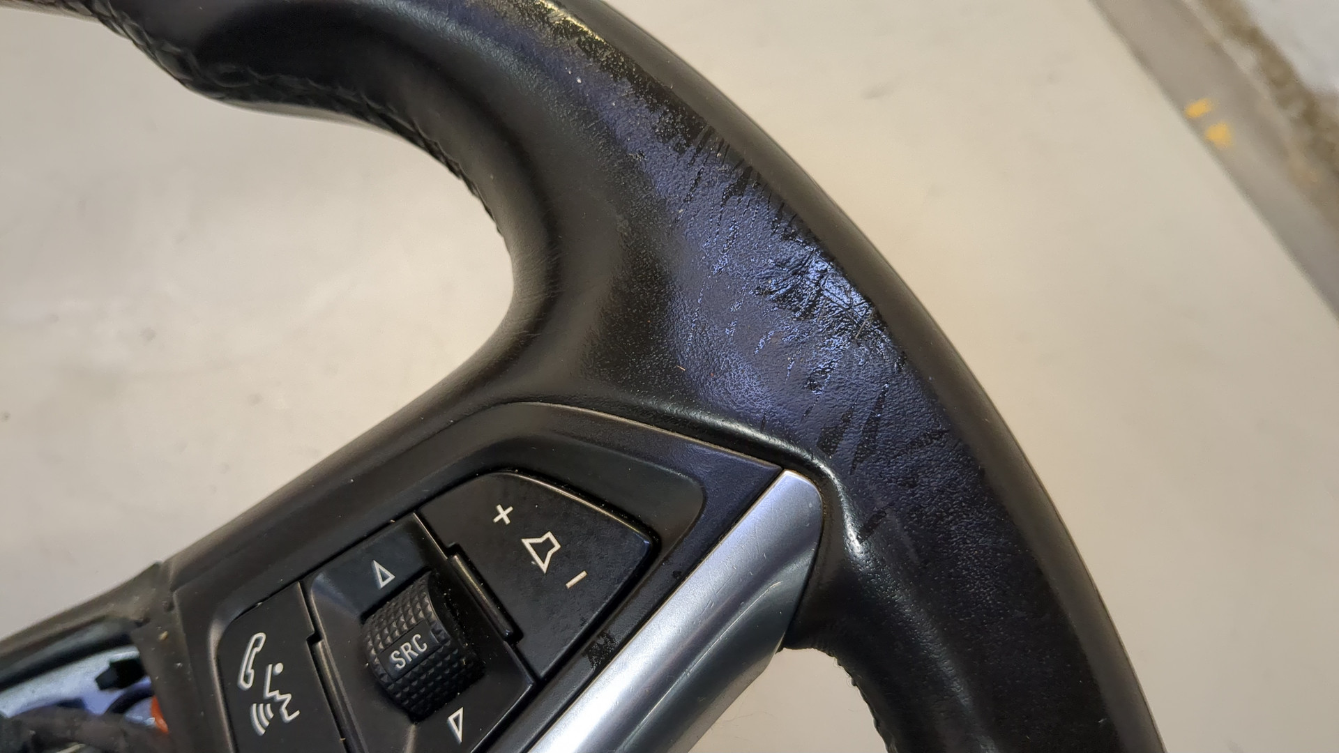 Рулевое колесо (руль)