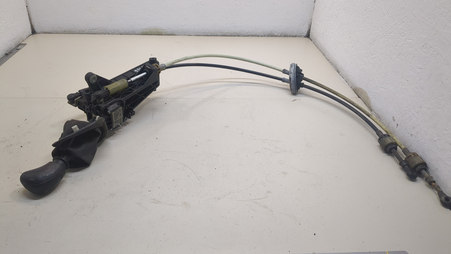 Кулиса МКПП / АКПП