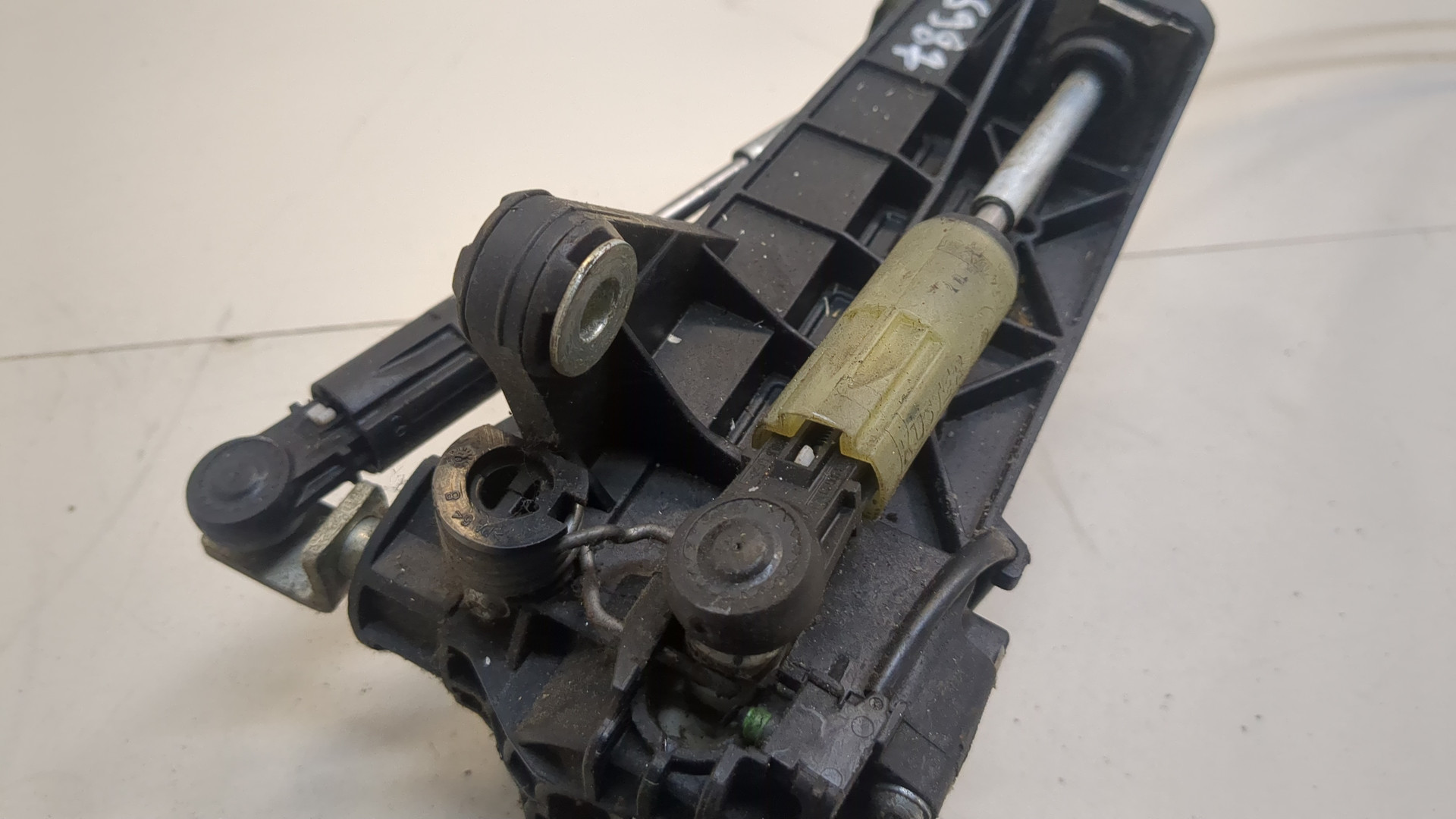 Кулиса МКПП / АКПП