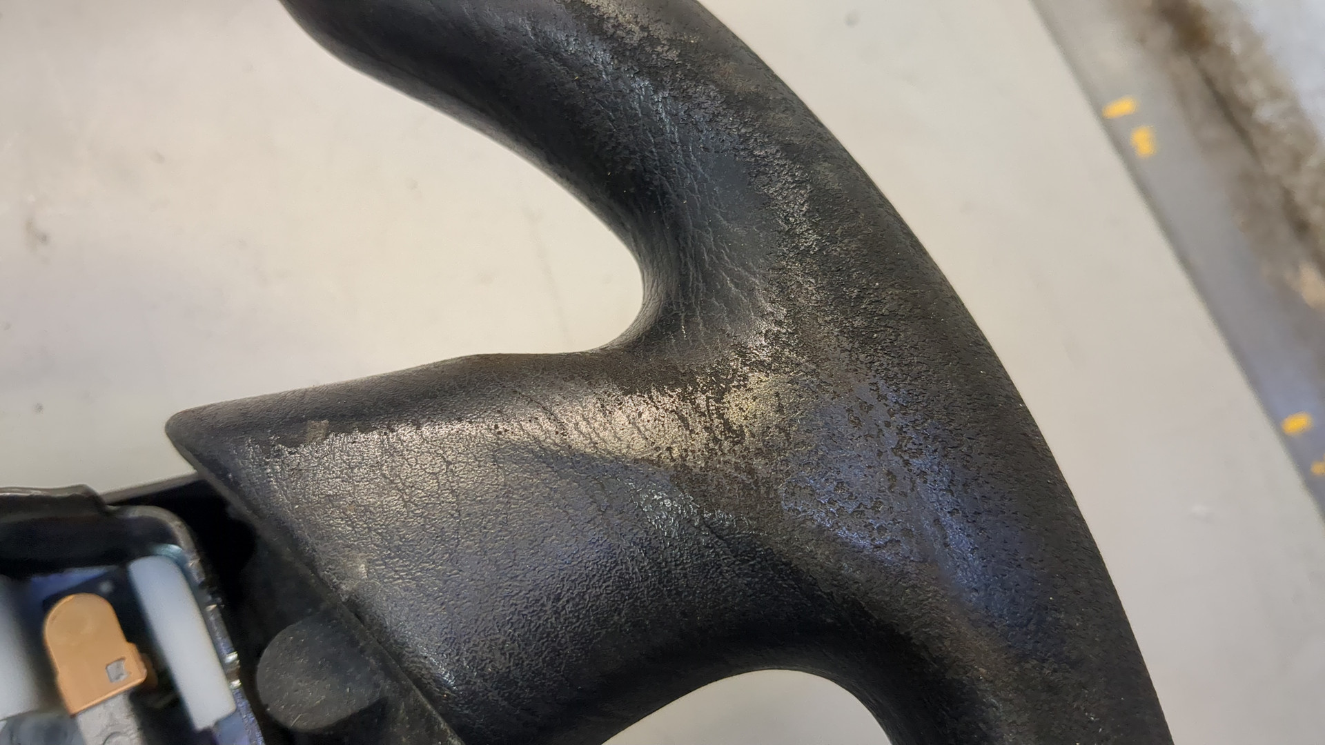 Рулевое колесо (руль)