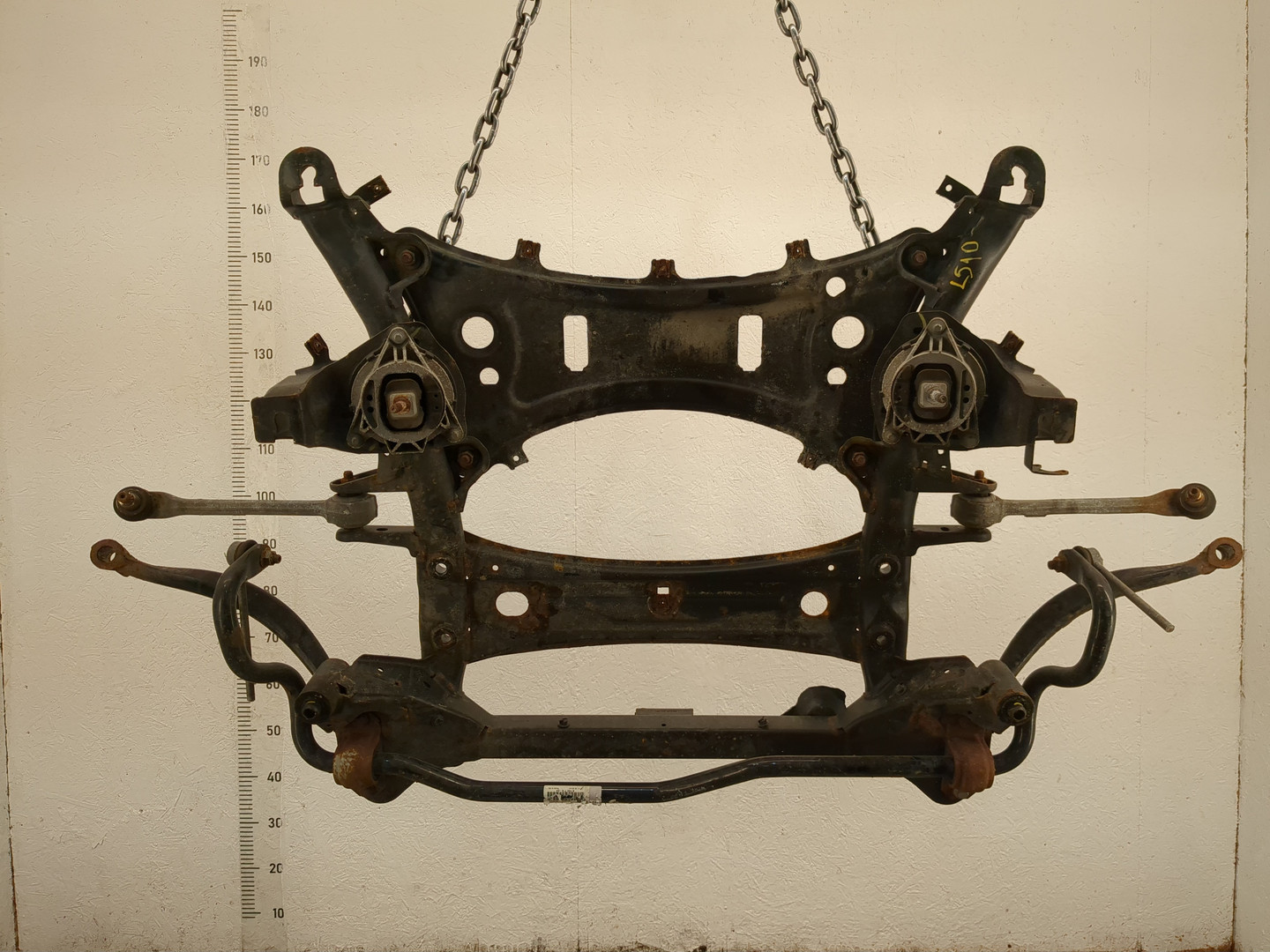 Балка подмоторная