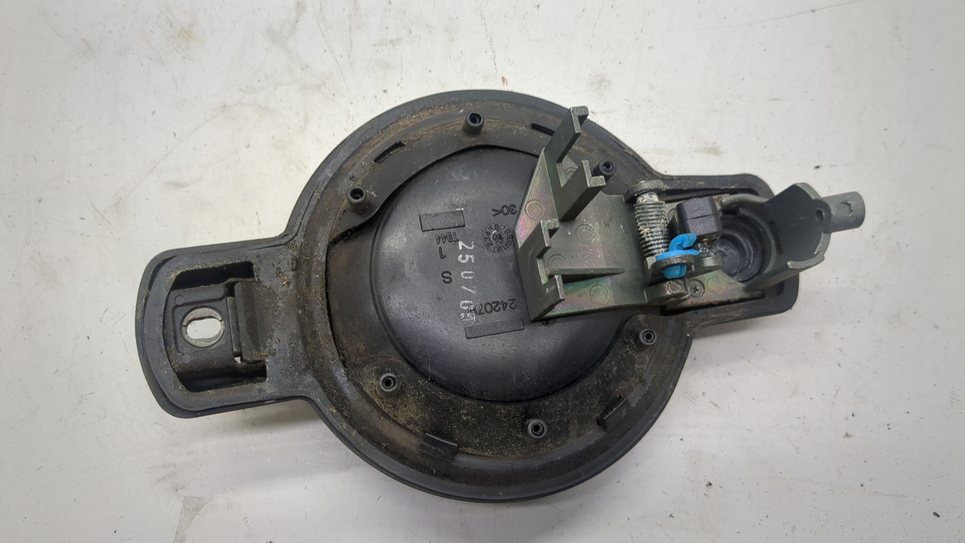 Ручка двери сдвижной наружная правая