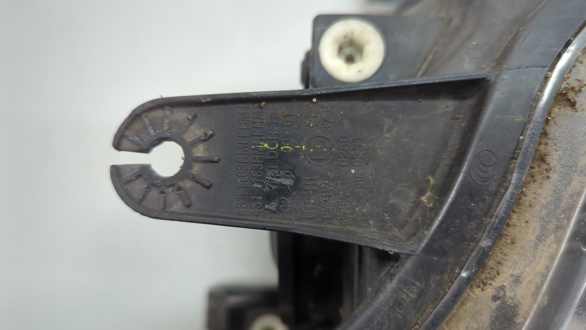 Фара правая