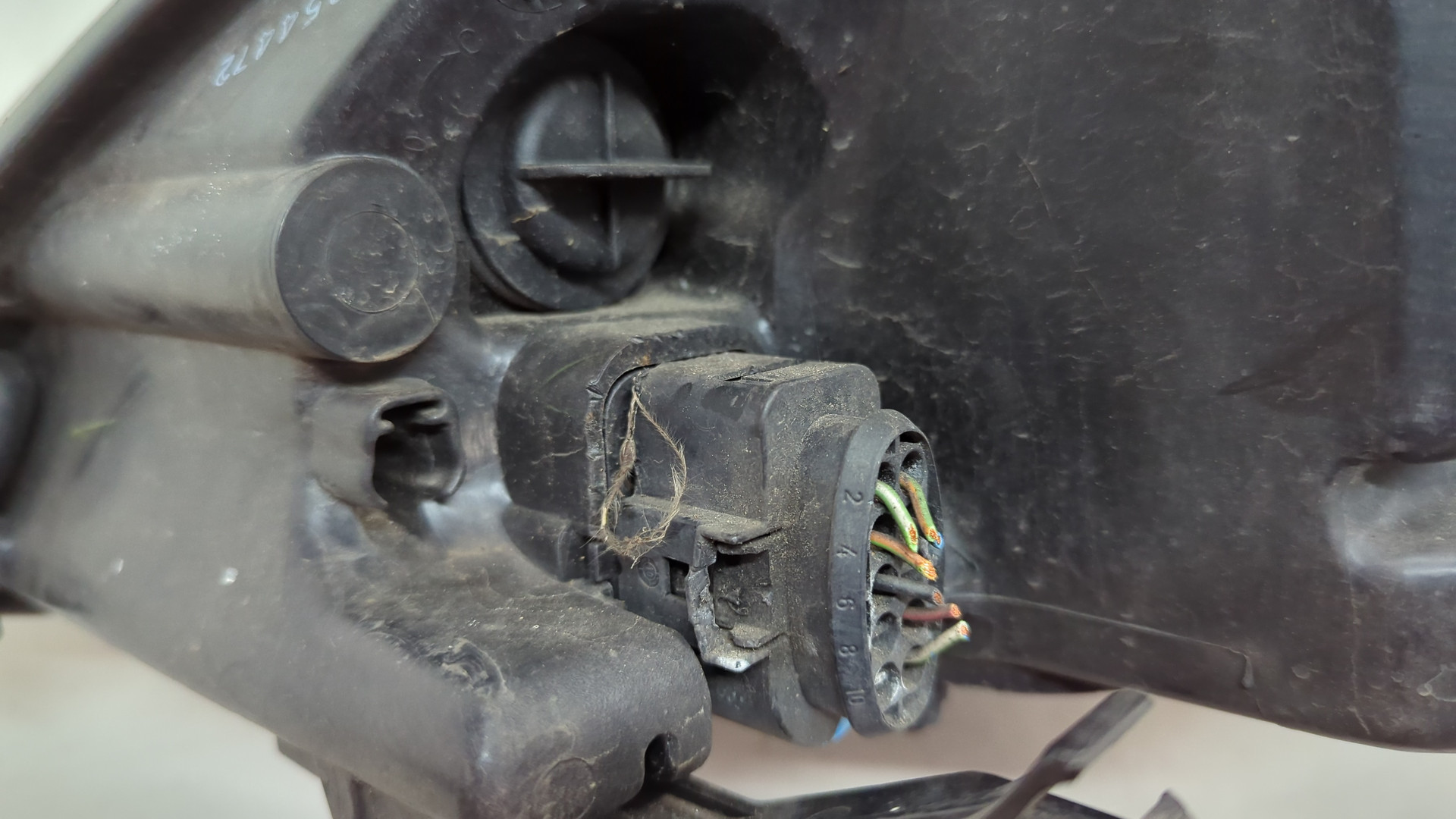 Фара правая