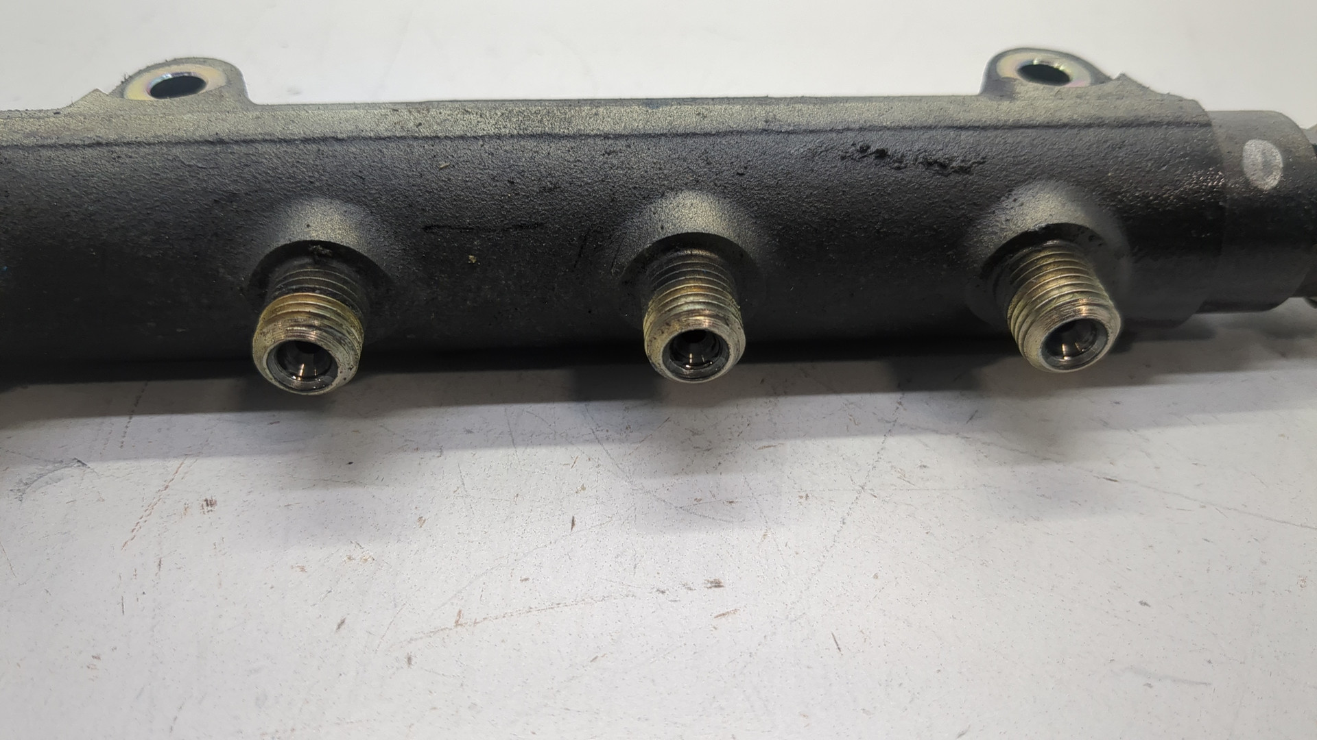 Рейка топливная (рампа)