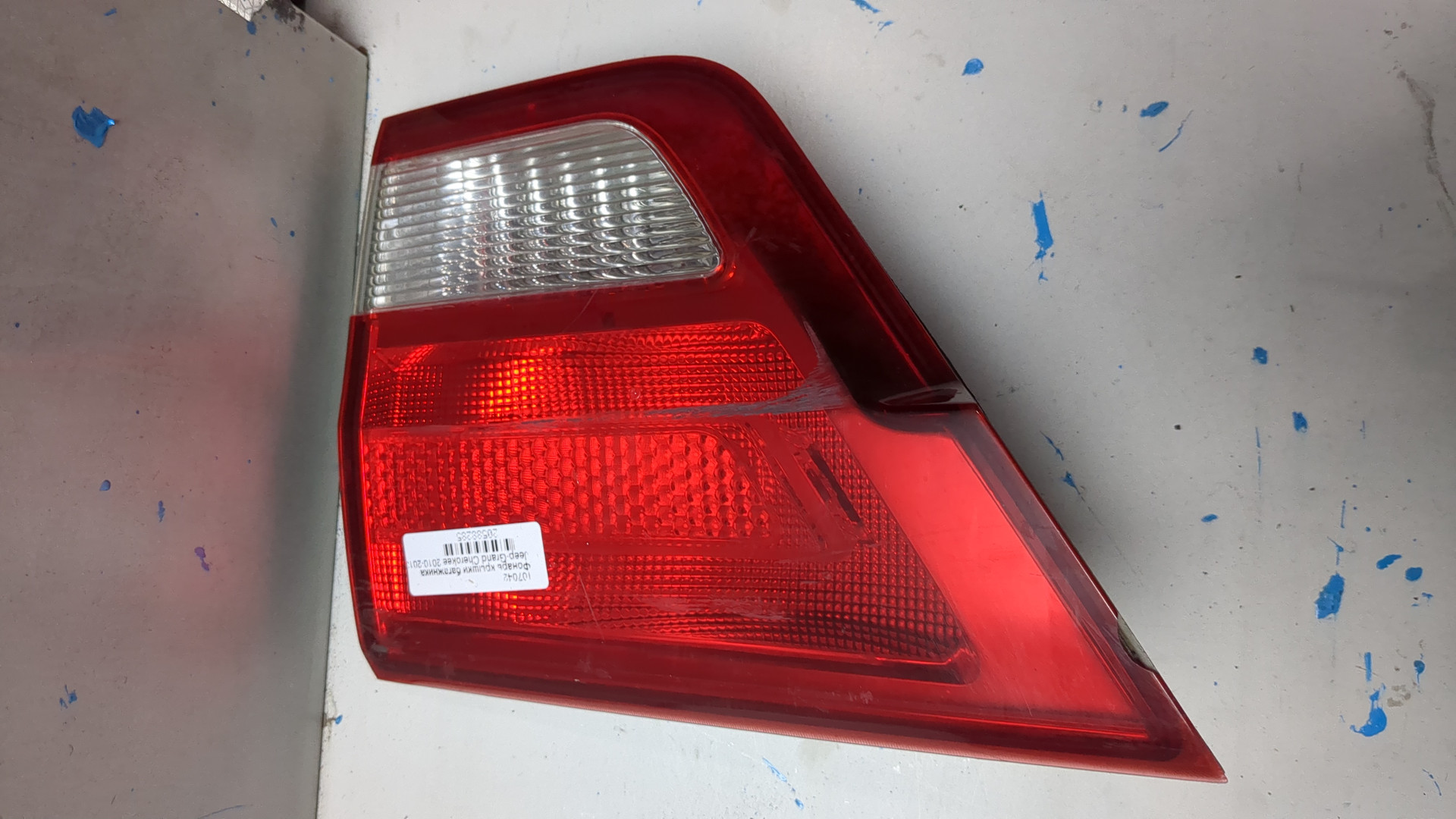 Фонарь задний внутренний правый