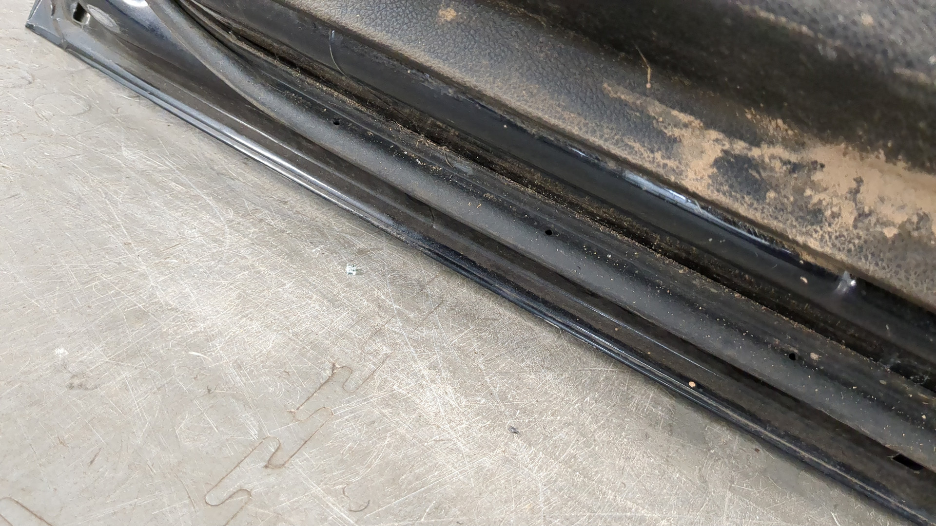 Дверь передняя правая