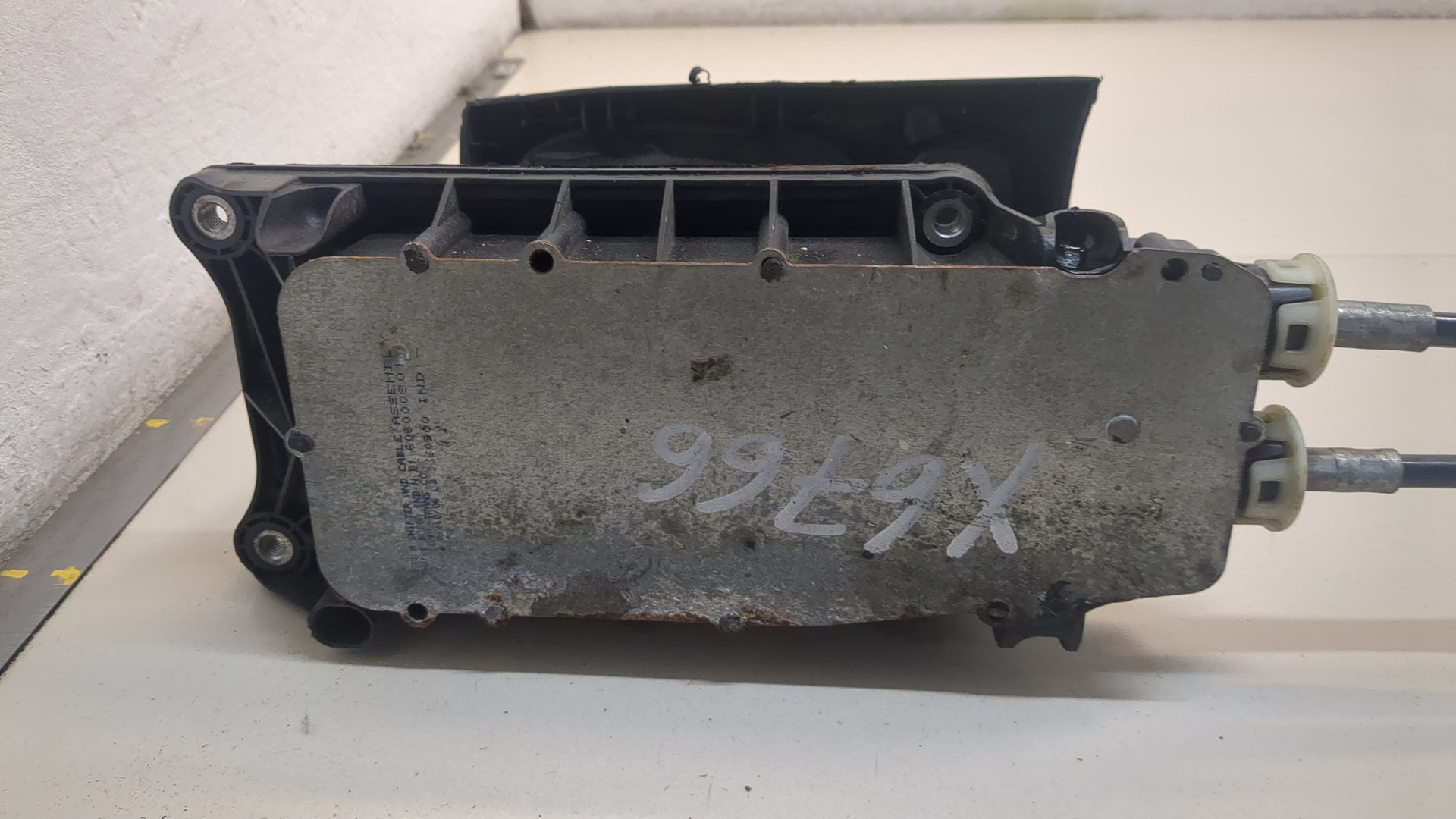 Кулиса МКПП / АКПП