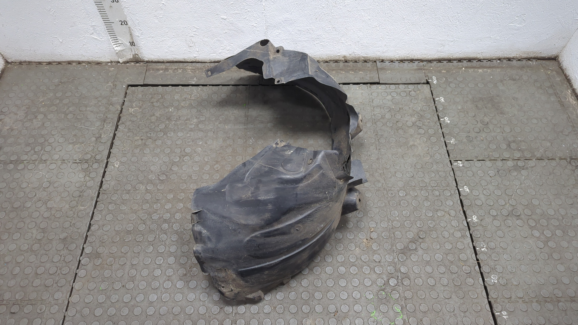 Локер передний правый