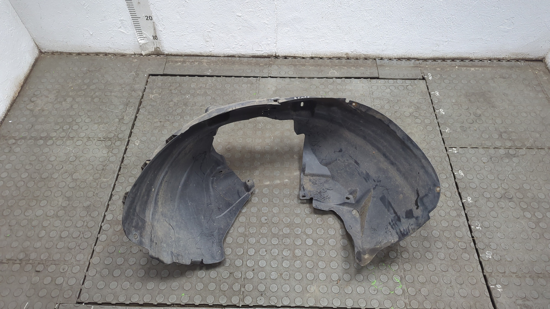 Локер передний правый