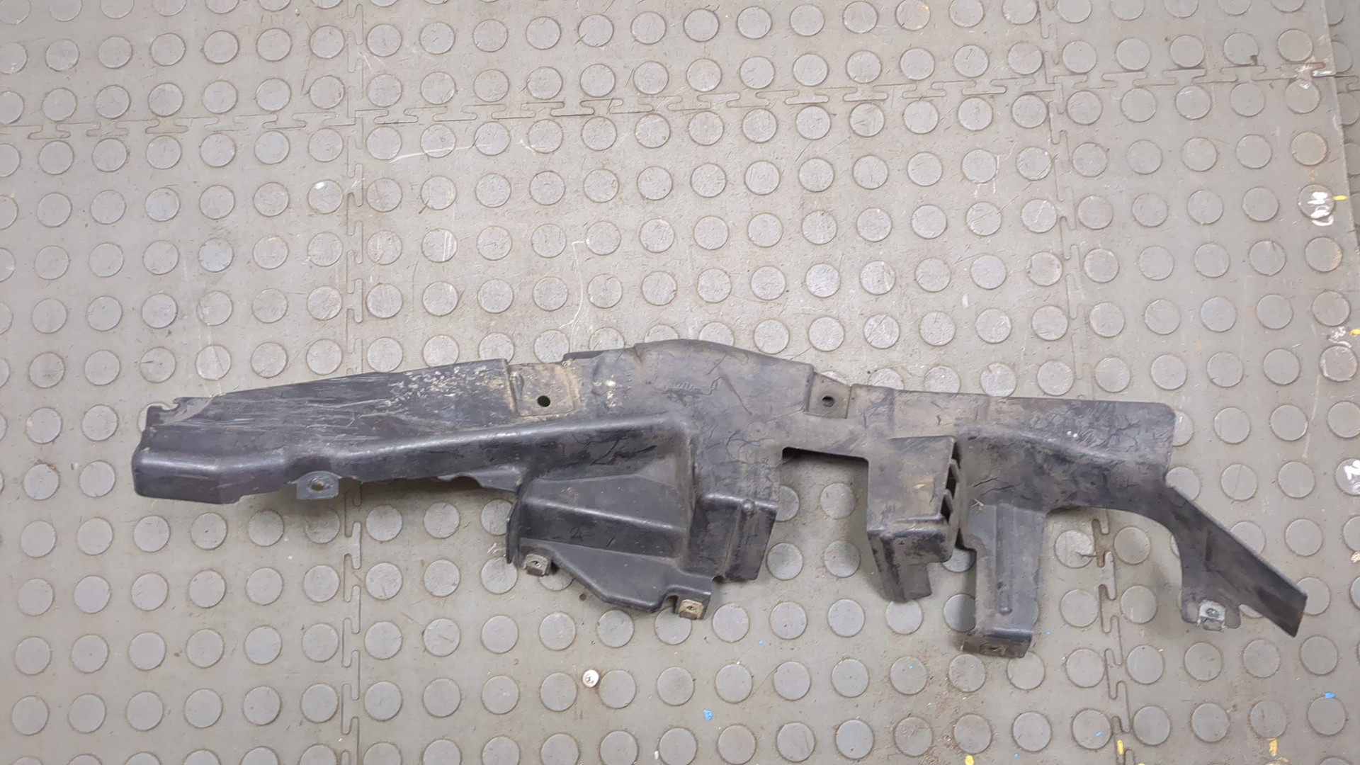 Кожух рулевой колонки