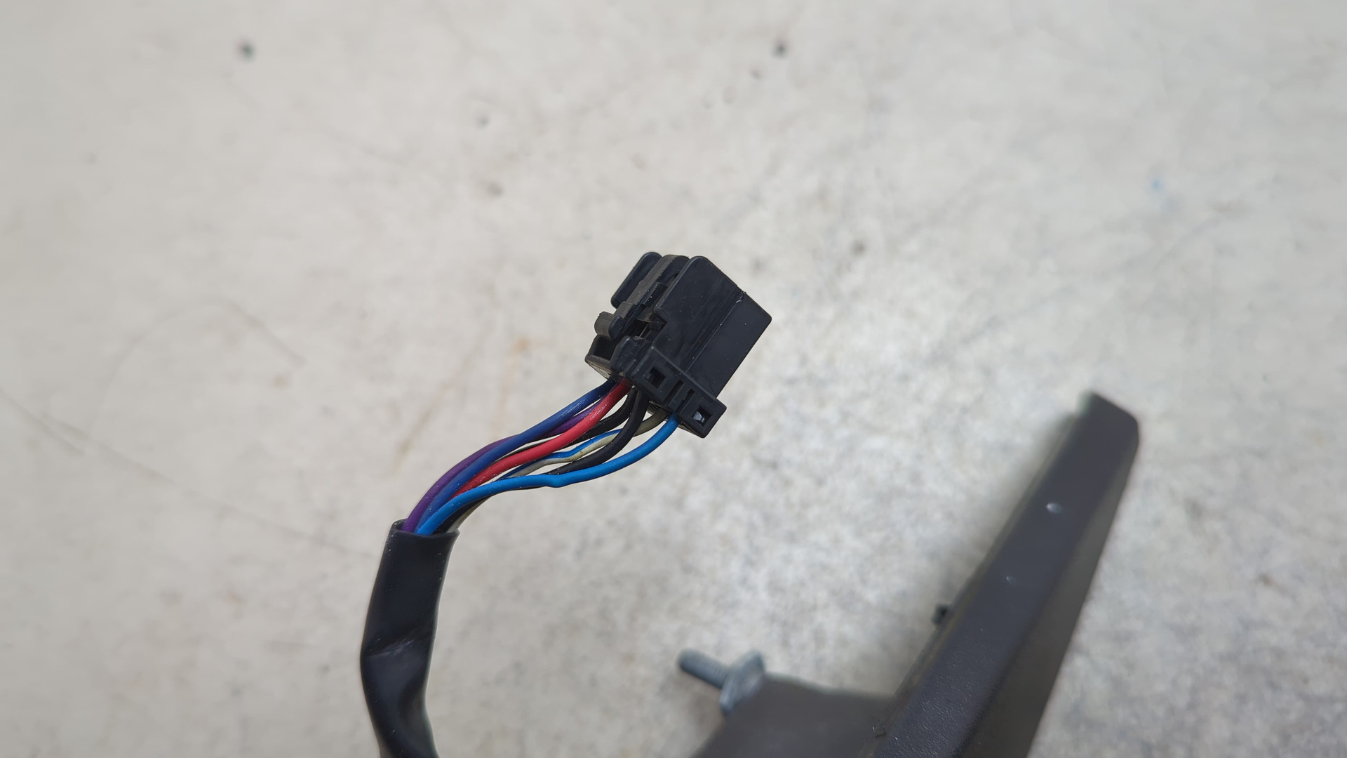 Зеркало левое электрическое