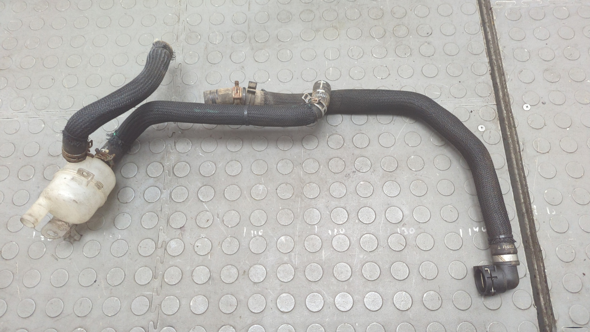 Трубка системы охлаждения