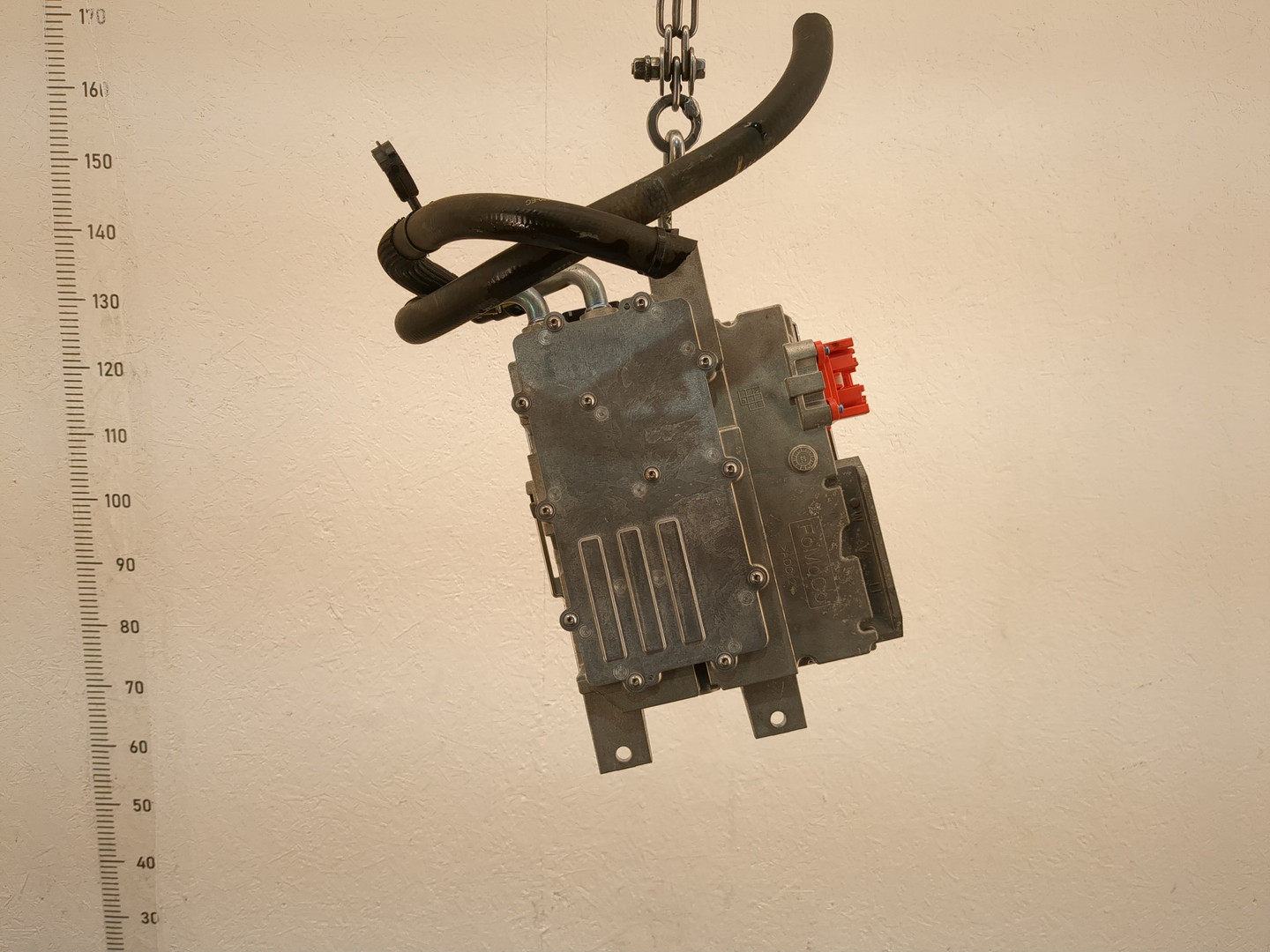 Преобразователь напряжения (адаптер)