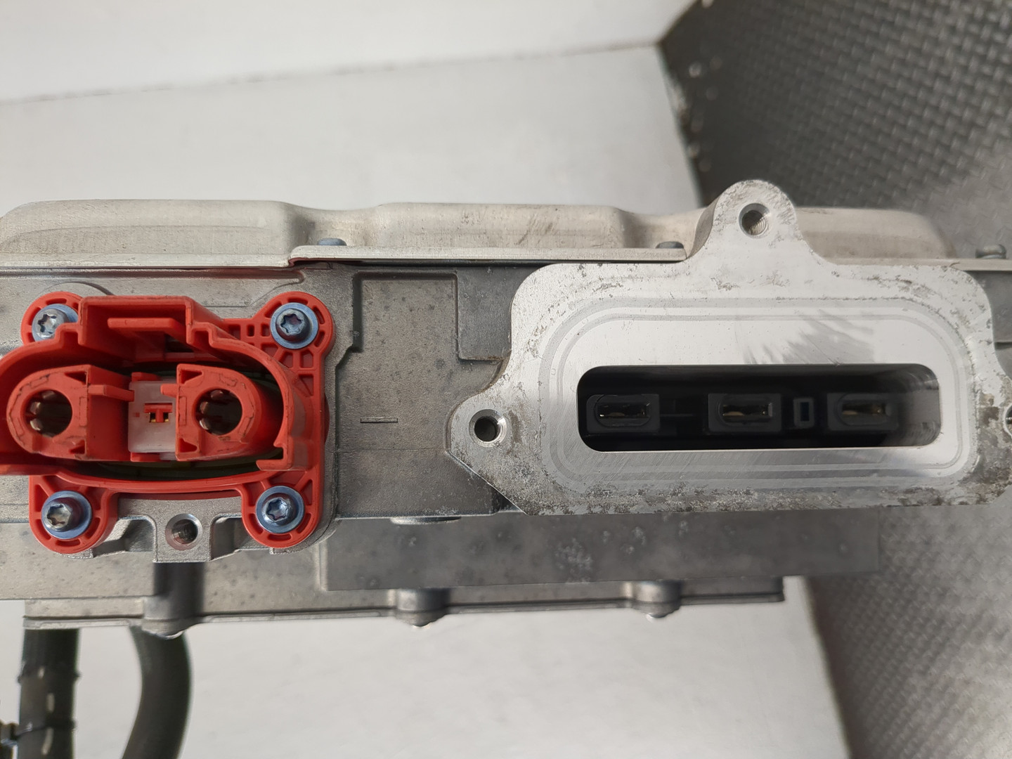 Преобразователь напряжения (адаптер)