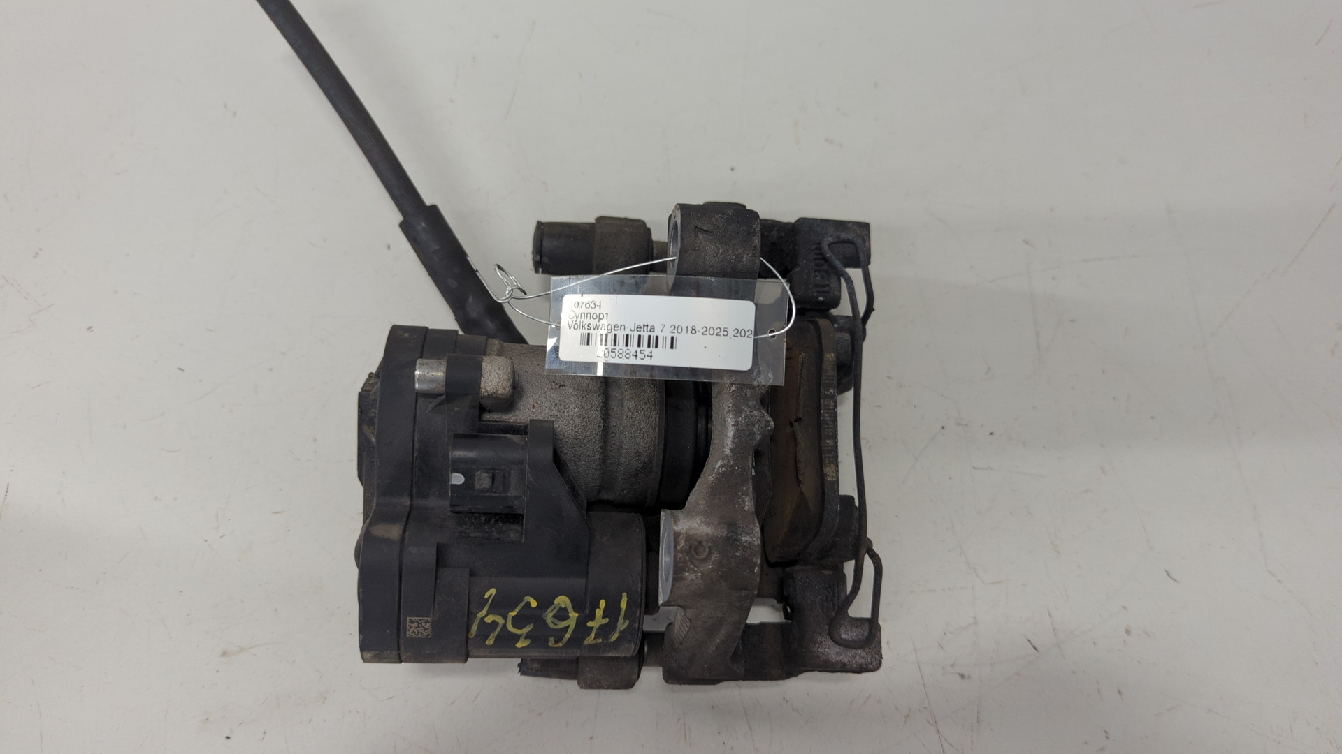 Суппорт задний левый