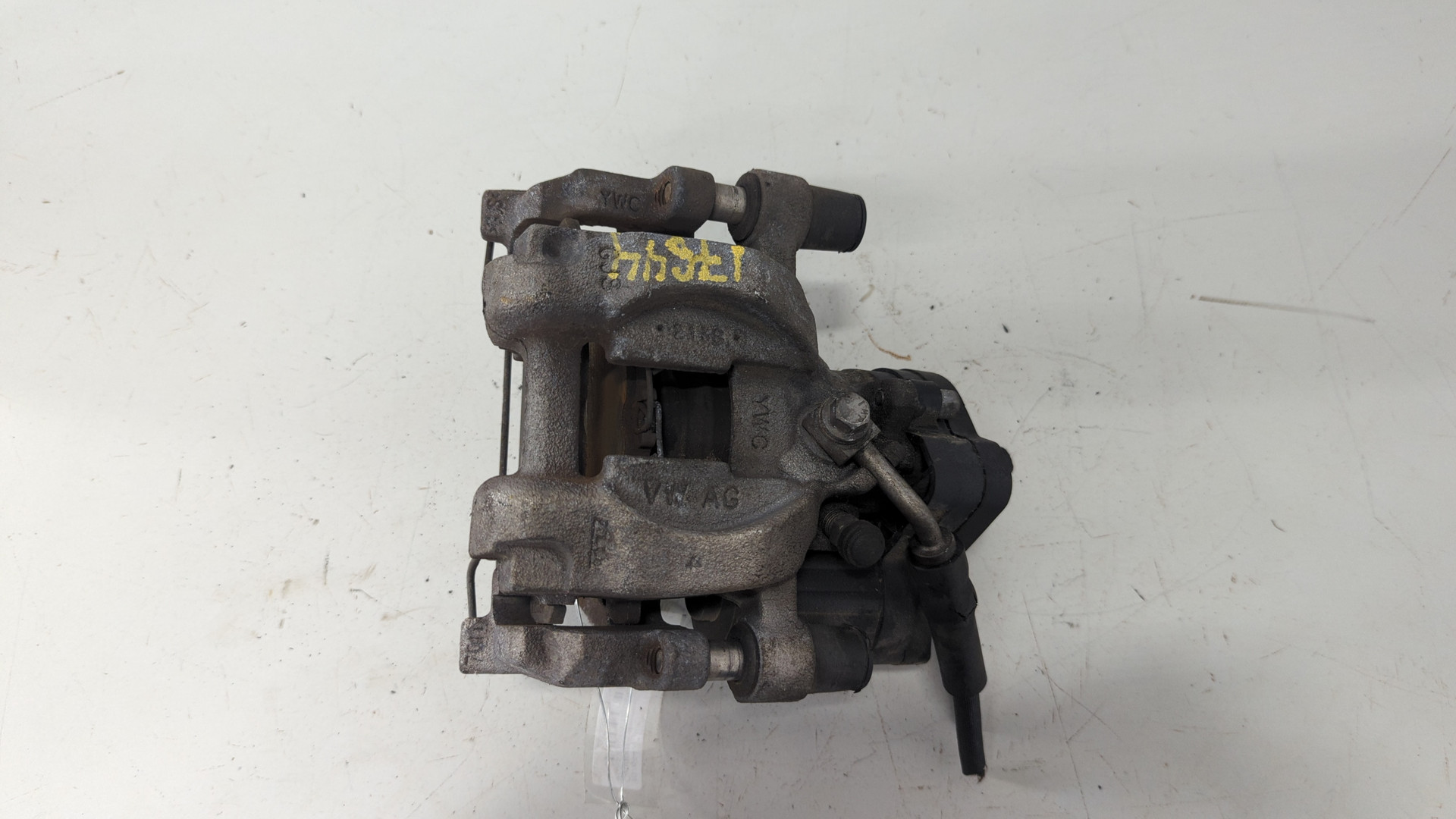 Суппорт задний правый