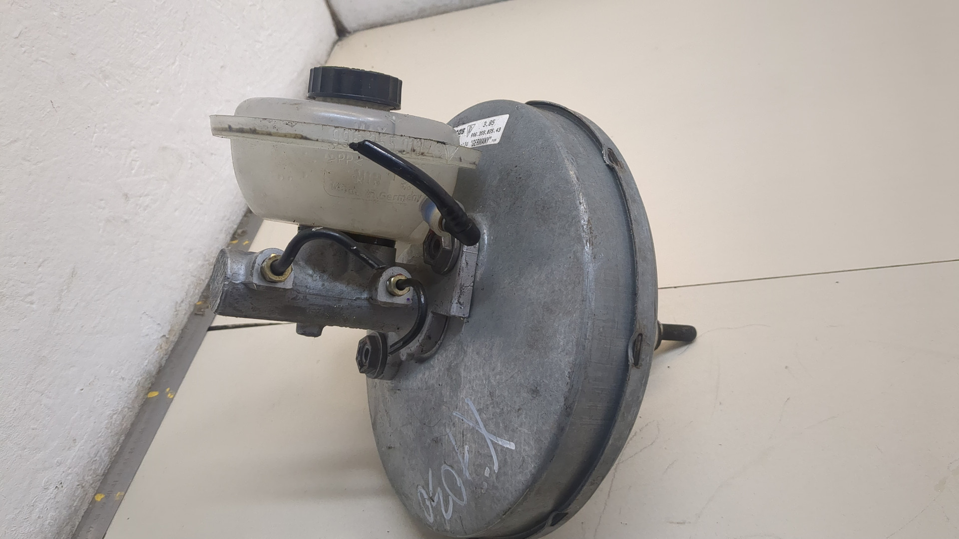 Цилиндр тормозной главный