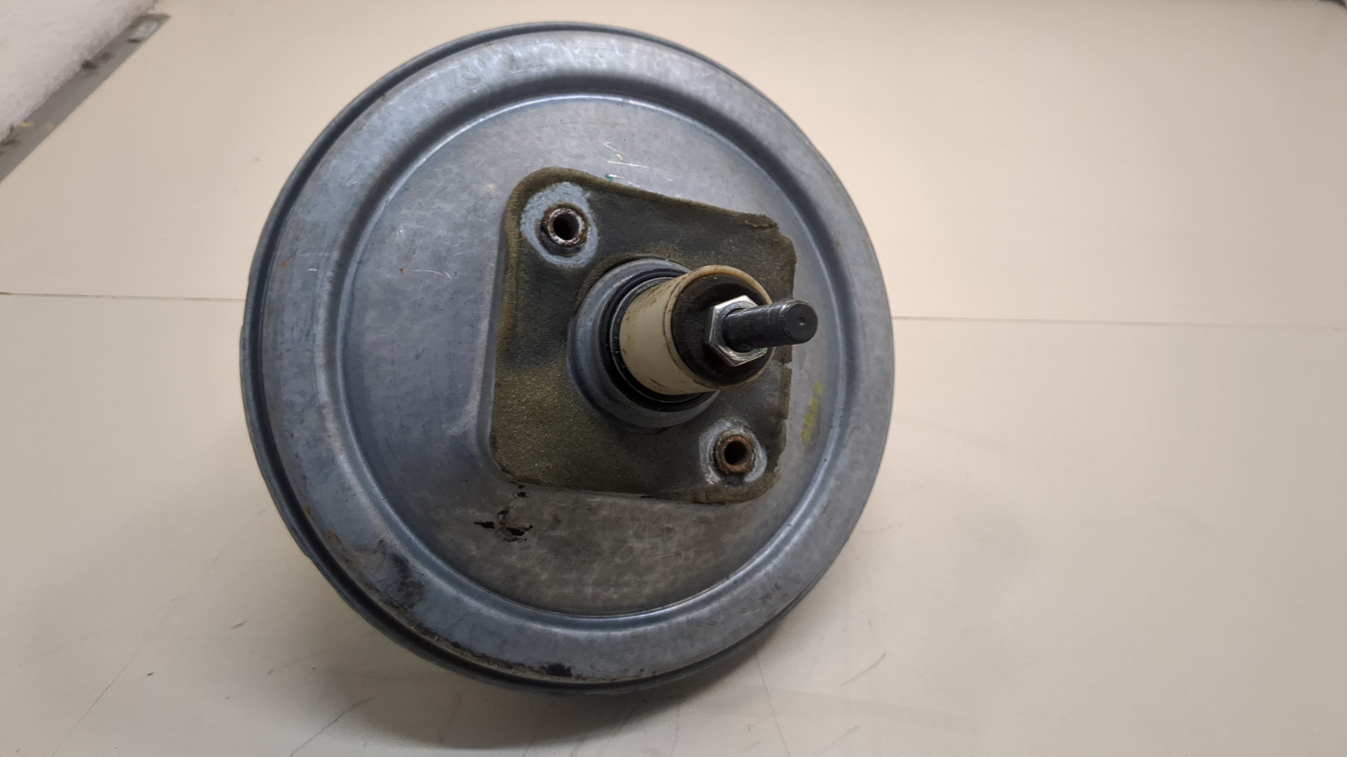 Цилиндр тормозной главный