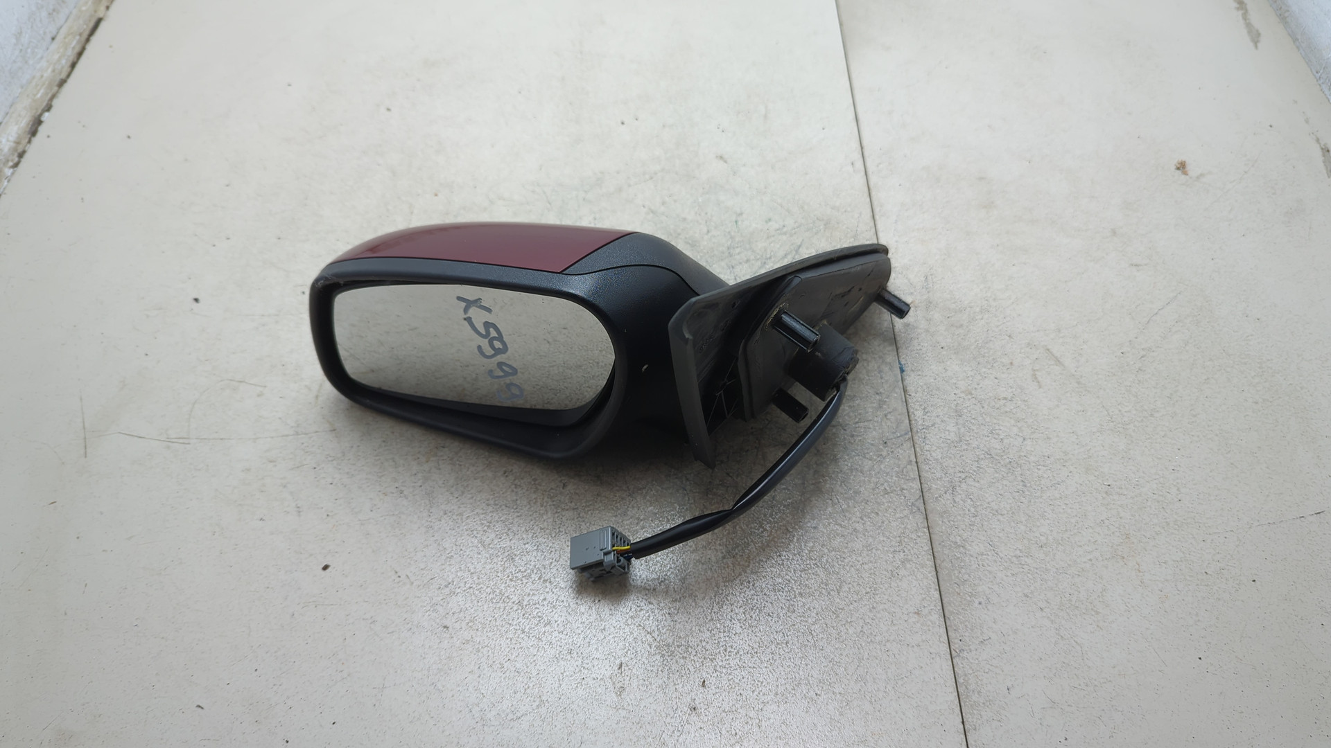 Зеркало левое электрическое