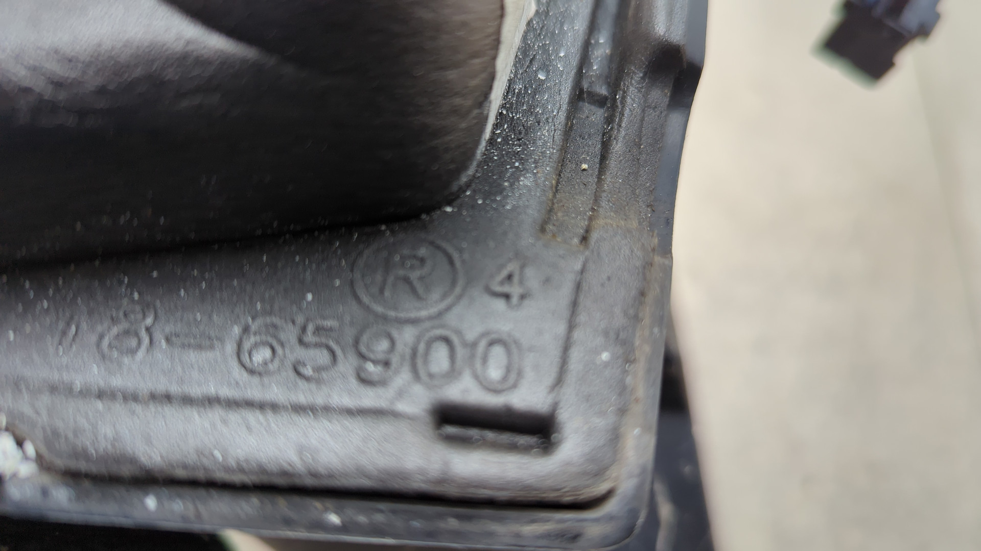 Зеркало правое электрическое