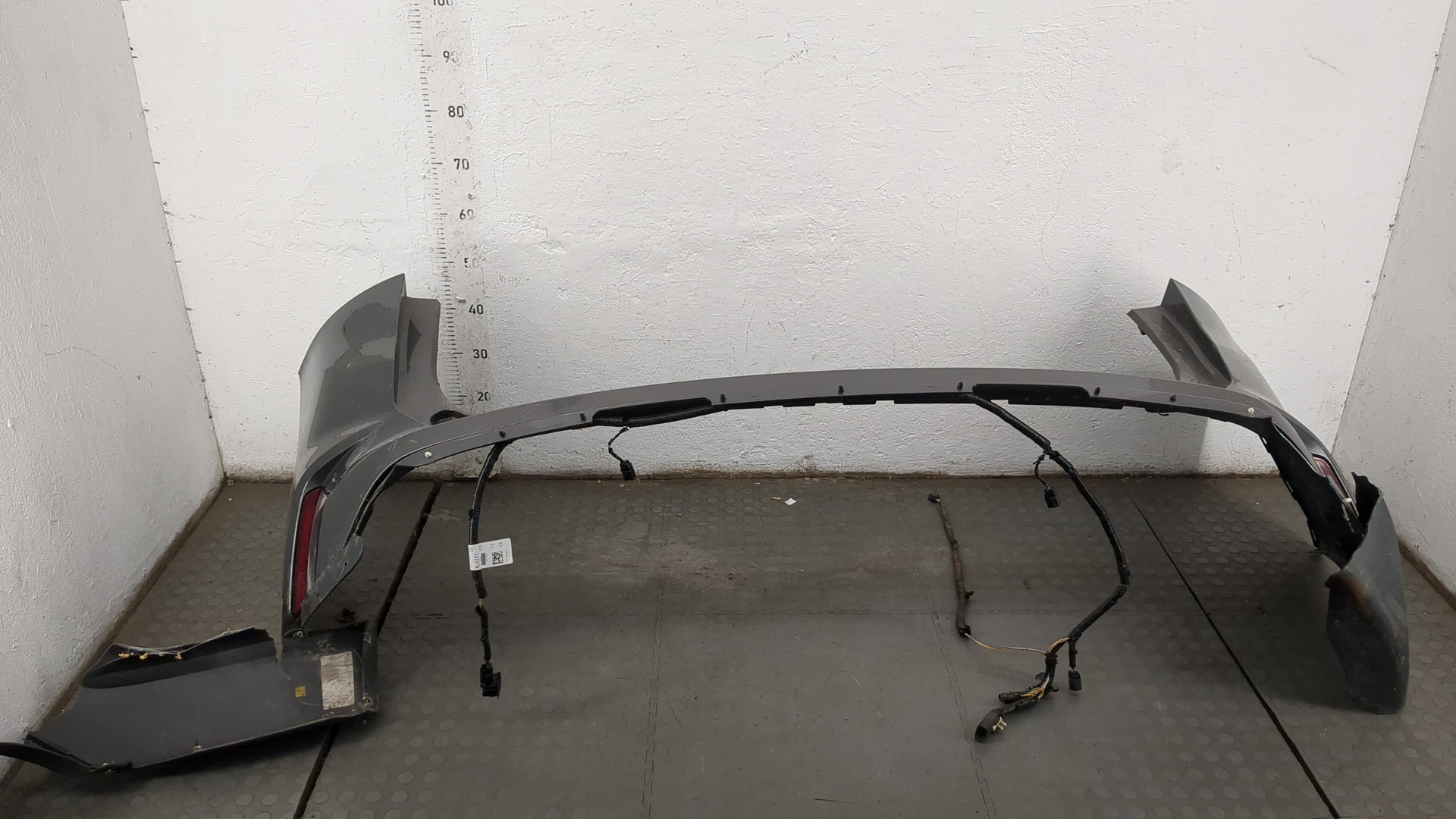 Бампер задний