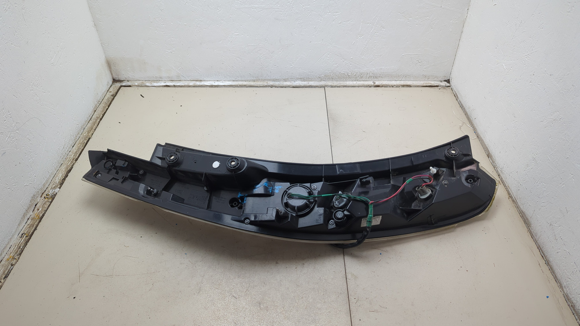 Фонарь задний правый