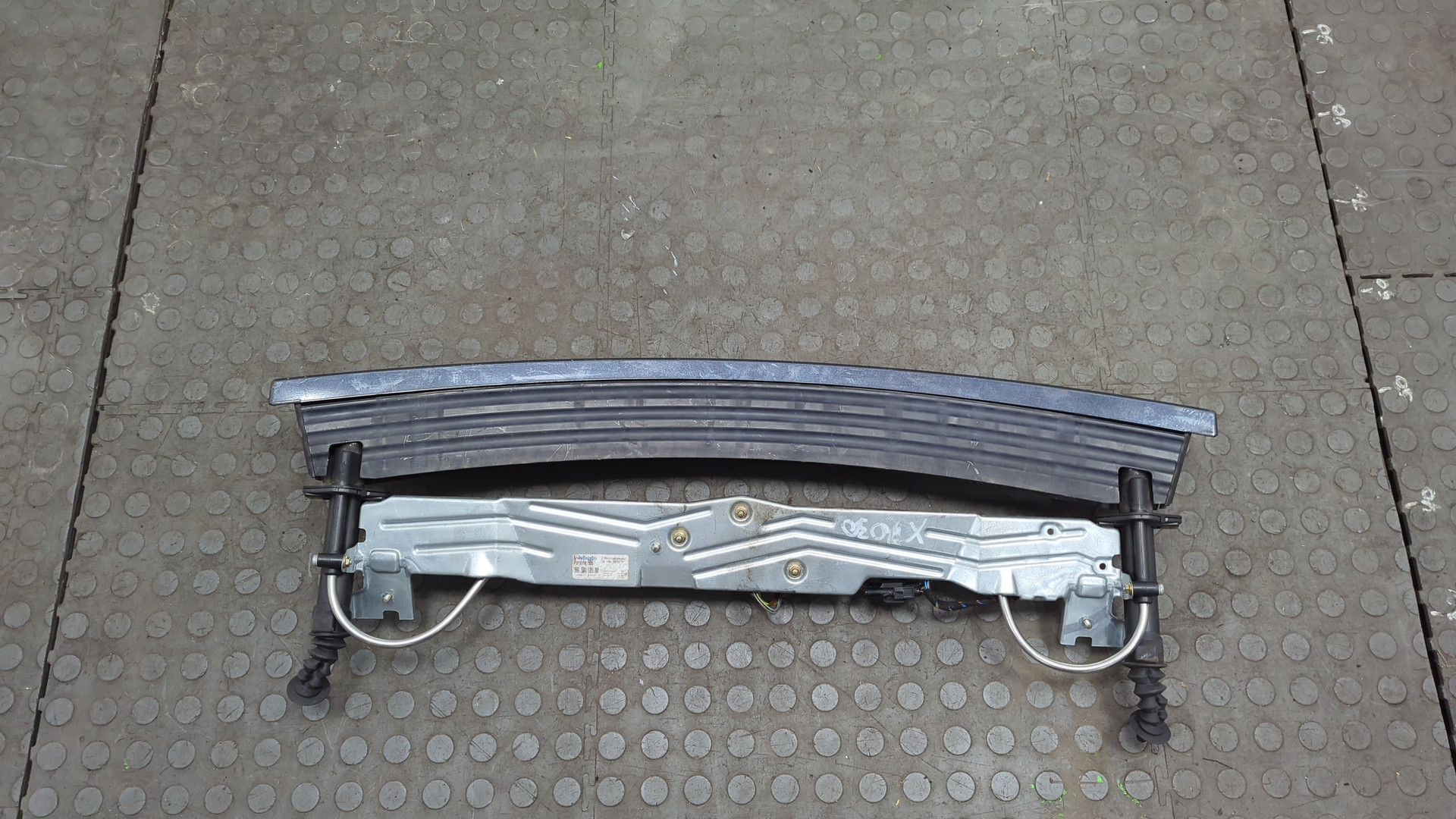 Спойлер переднего бампера