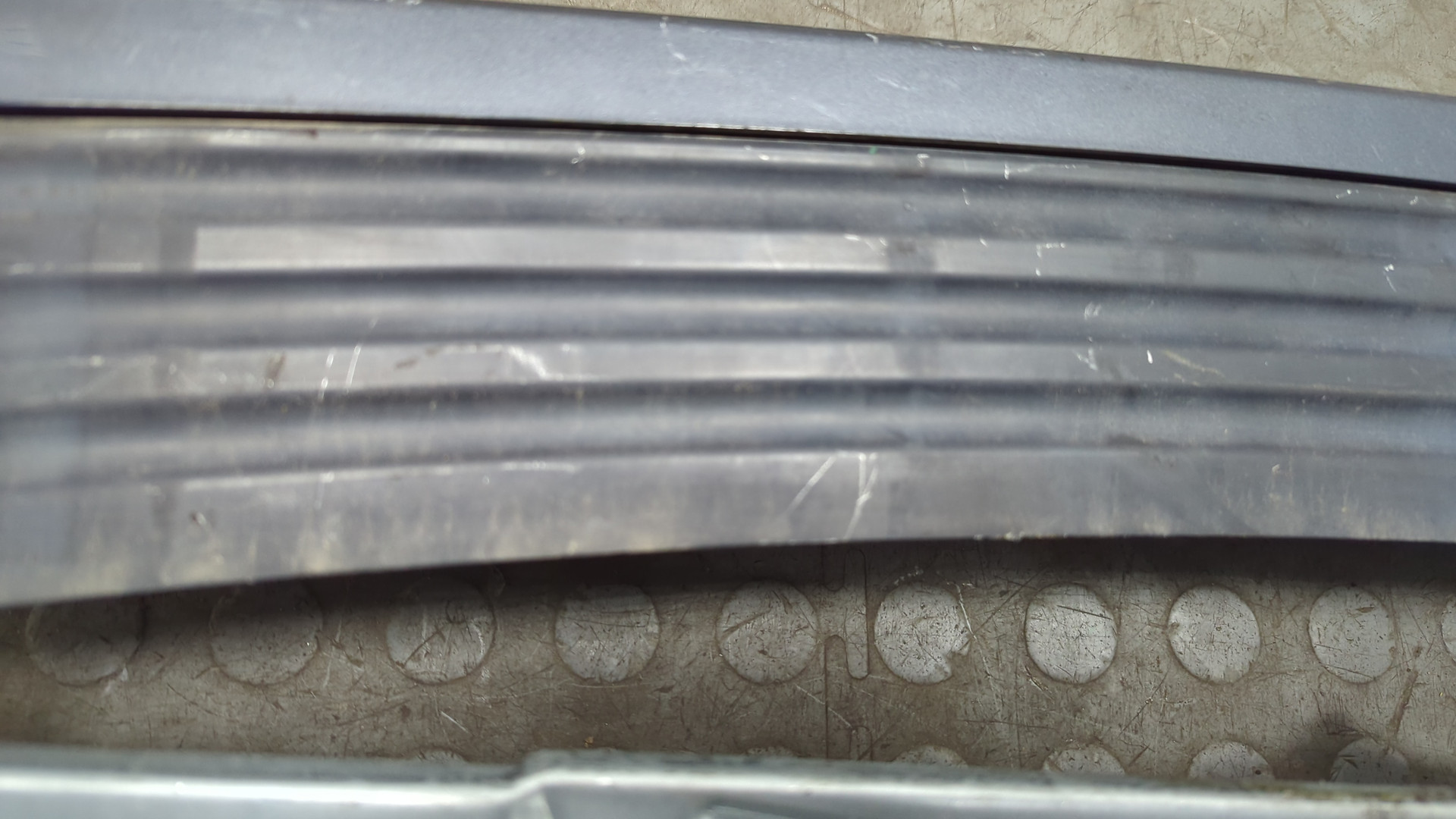 Спойлер переднего бампера