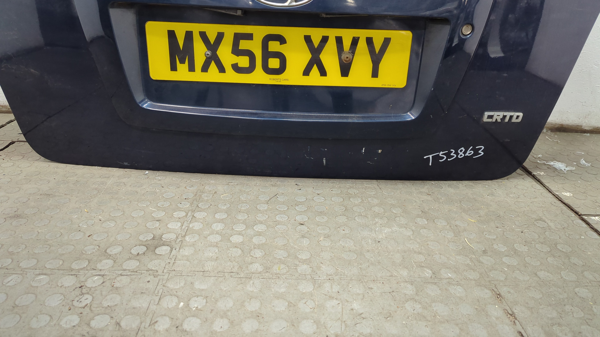 Дверь багажника