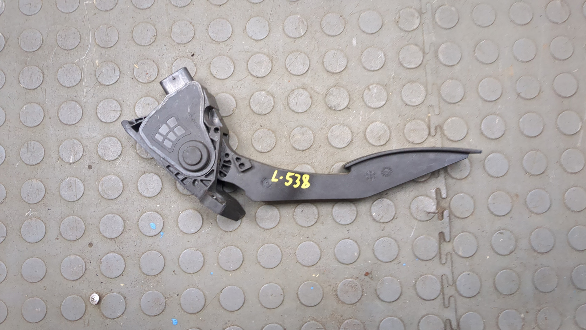 Педаль газа