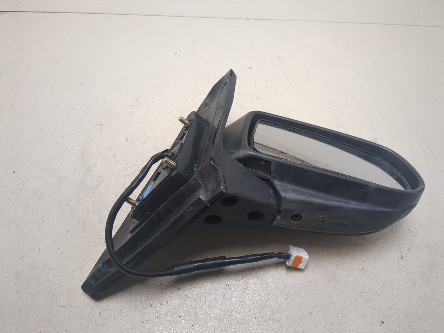 Зеркало правое электрическое