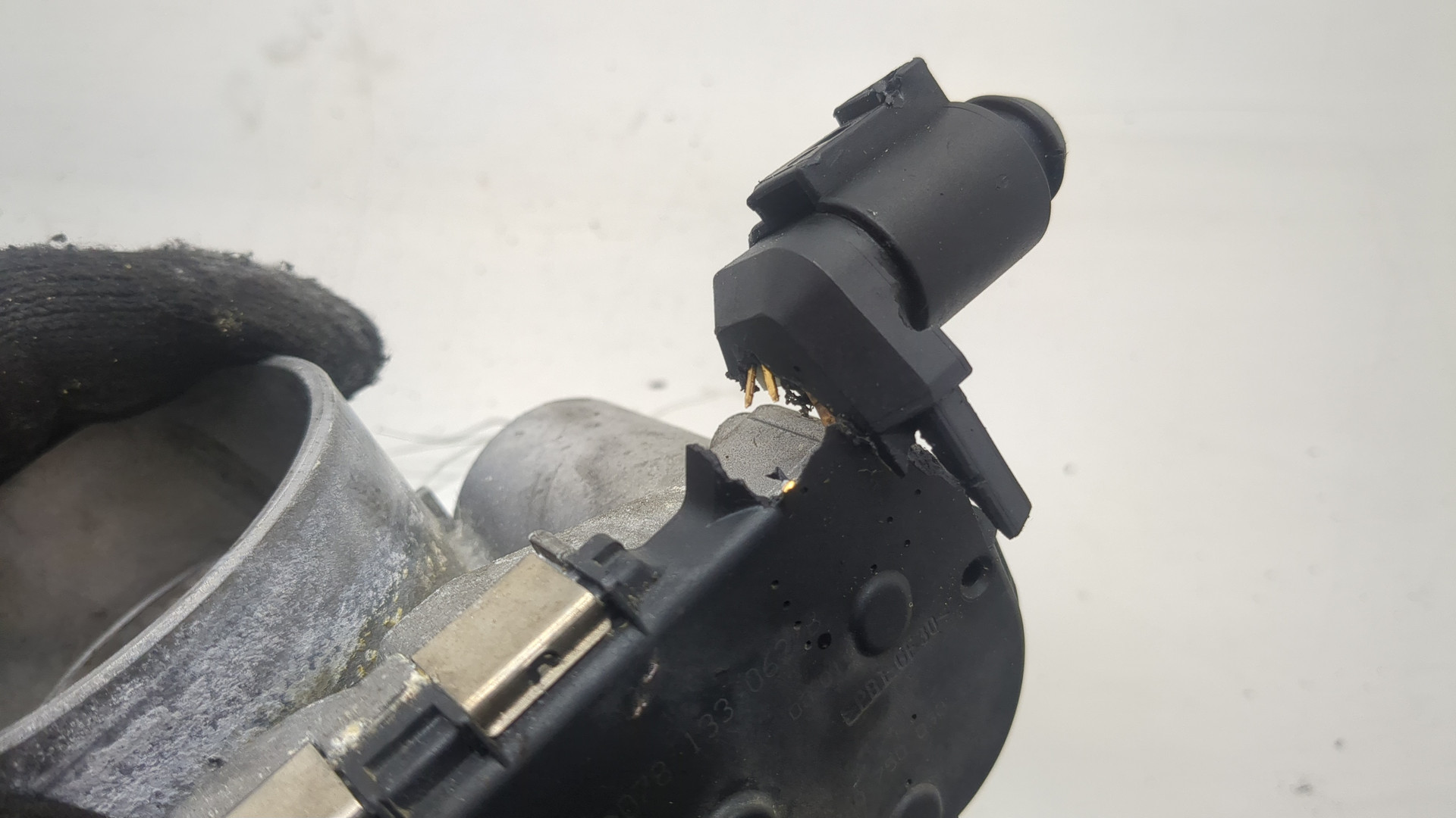 Заслонка дроссельная электрическая