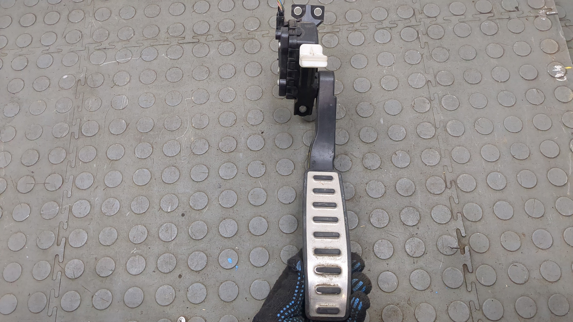 Педаль газа