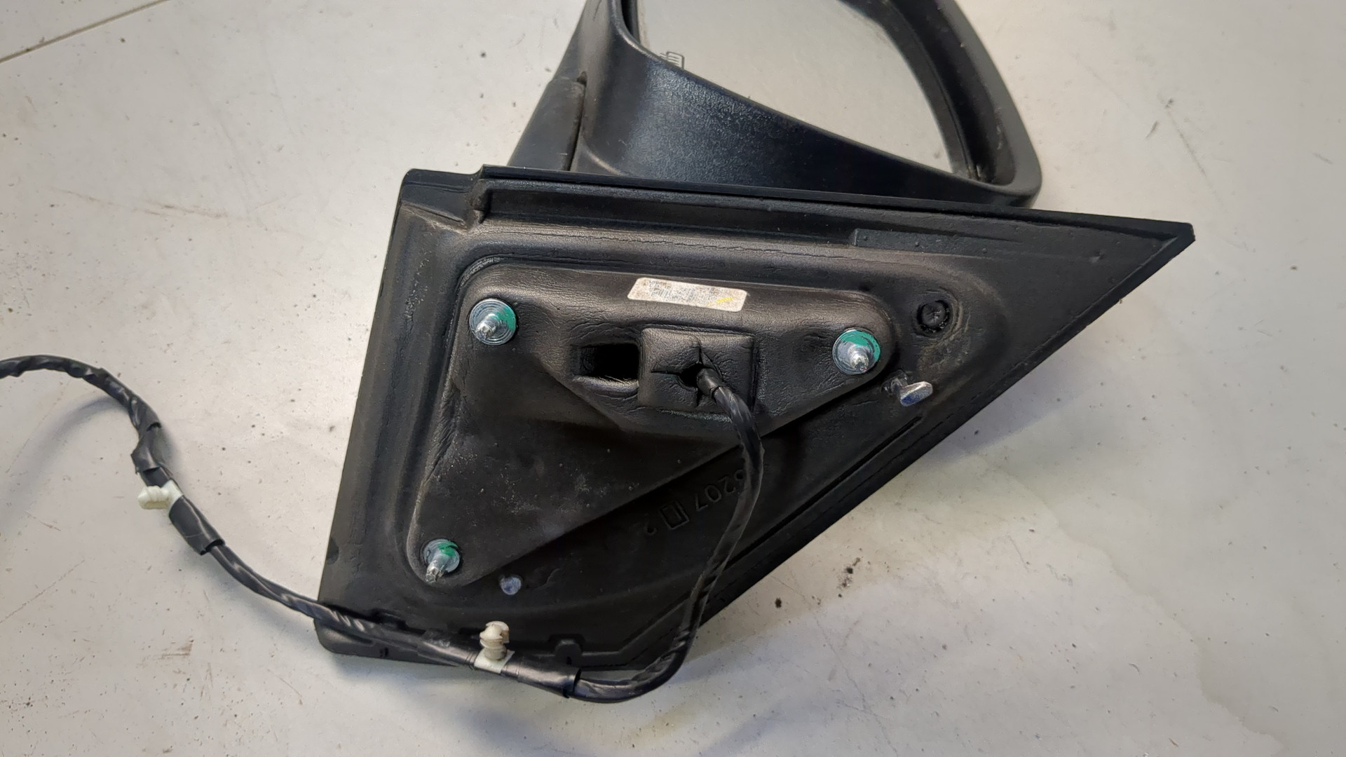 Зеркало левое электрическое