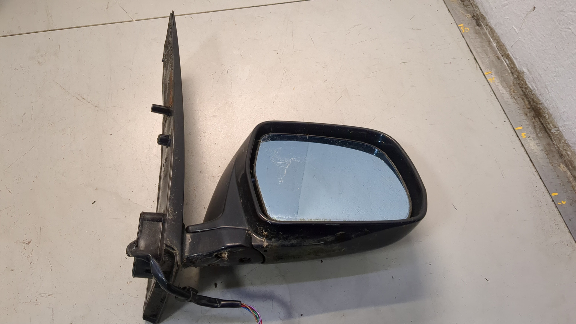 Зеркало правое электрическое