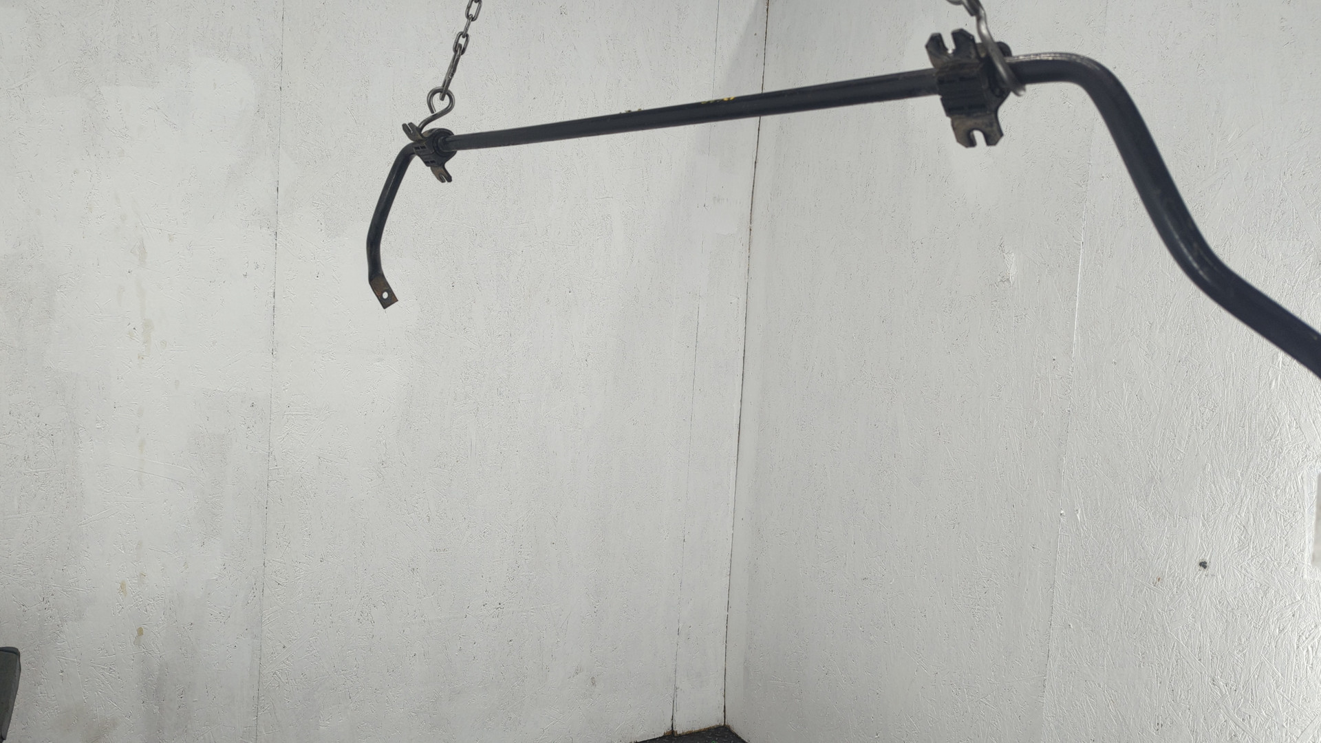 Стабилизатор задний