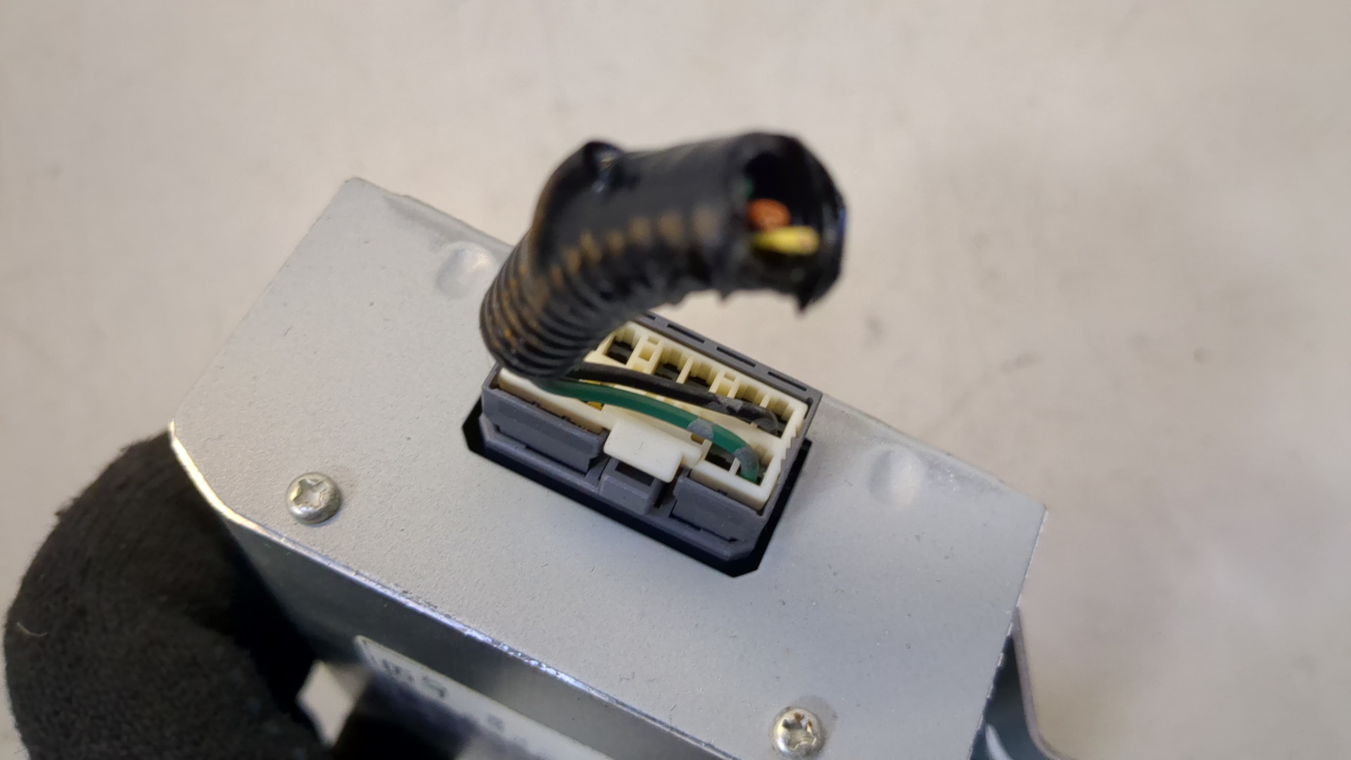 Преобразователь напряжения (адаптер)